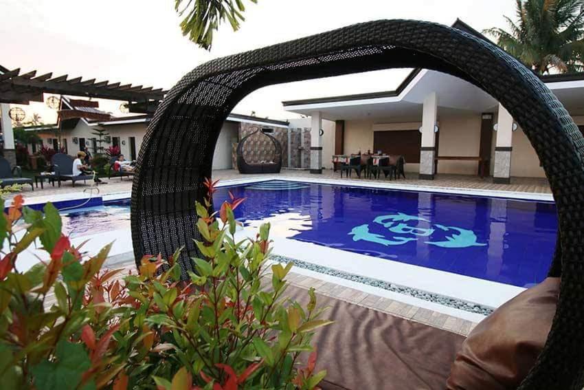 A&A Garden Suites
