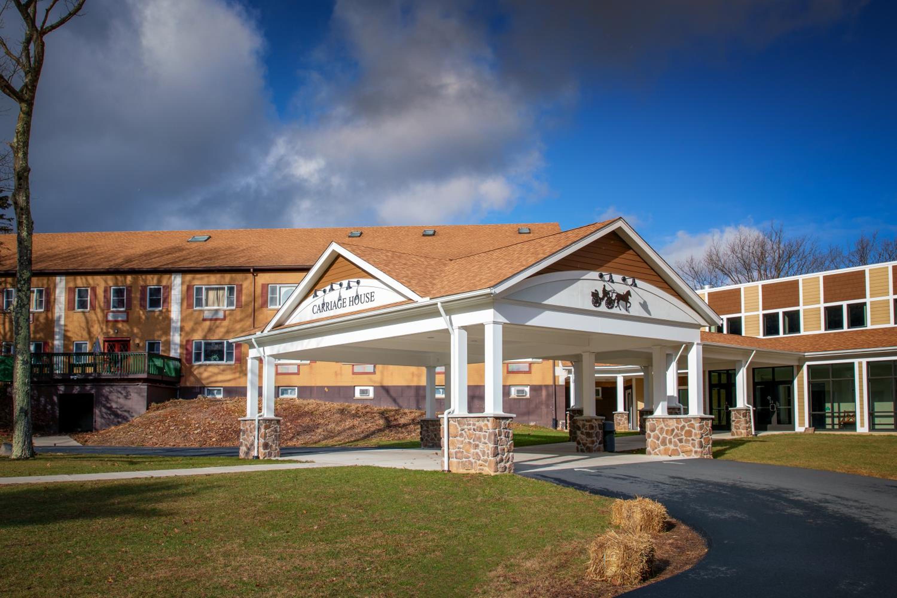 Carriage House Country Club