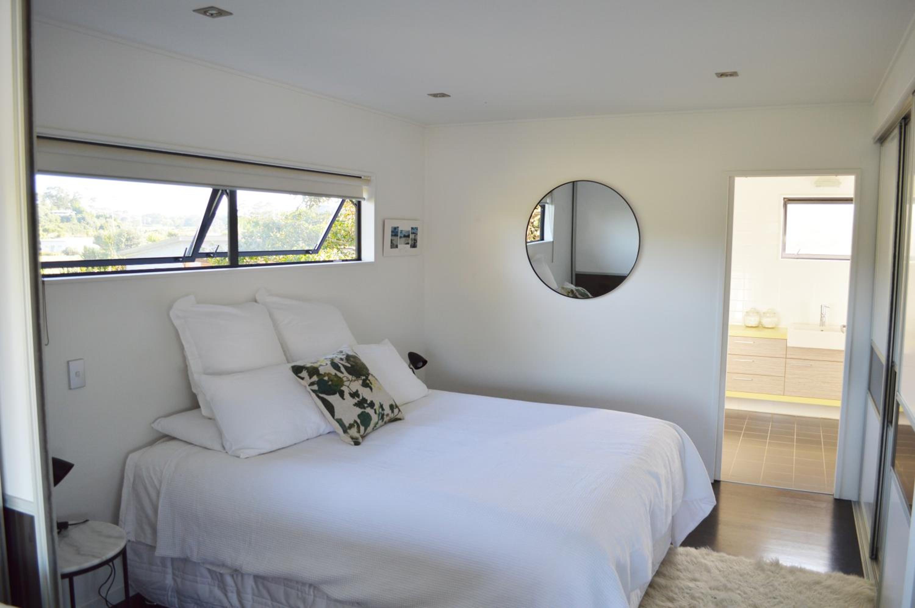 Hahei Beach Apartment view 5