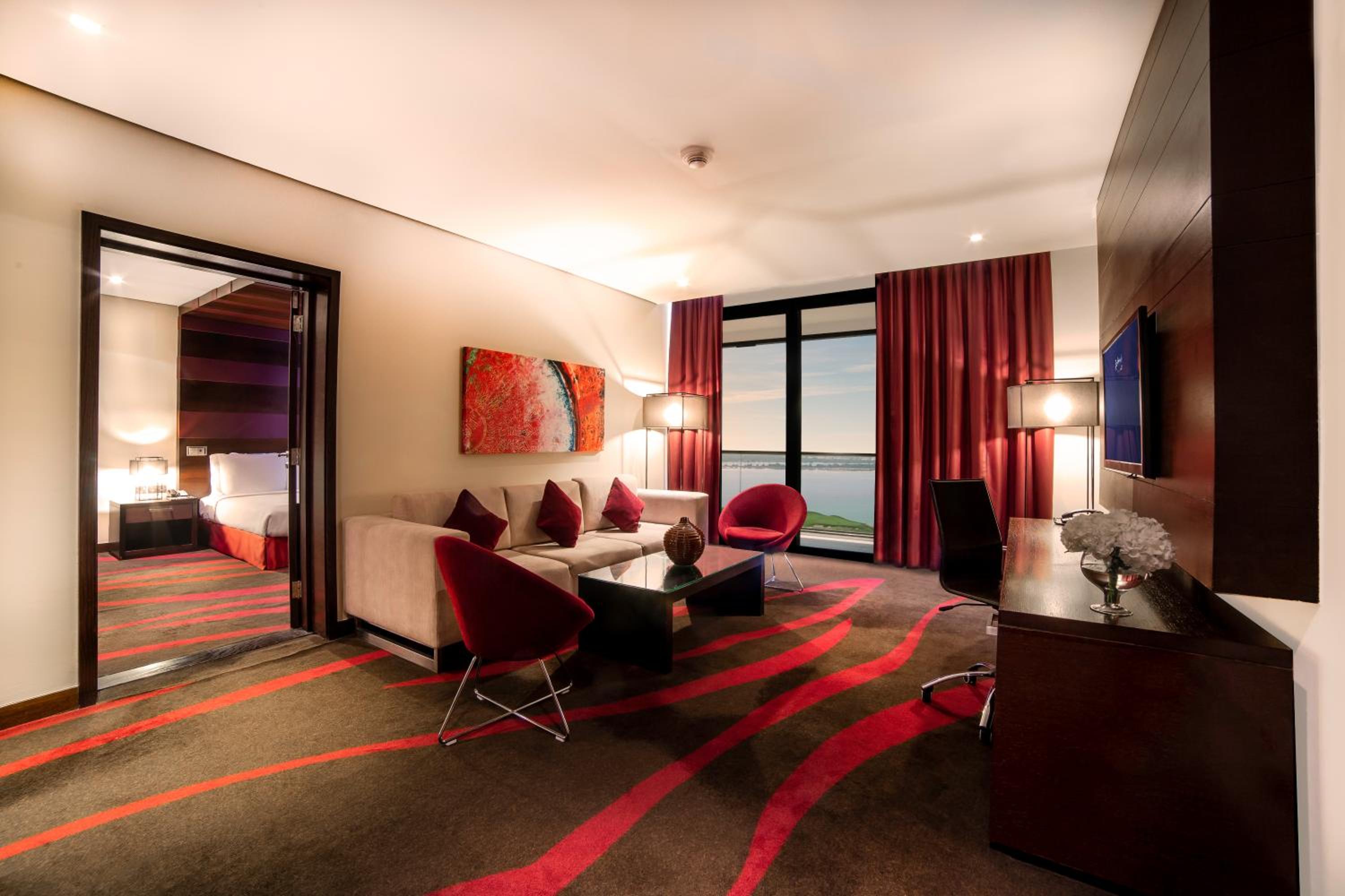 Yas Plaza Mangroves by IHG