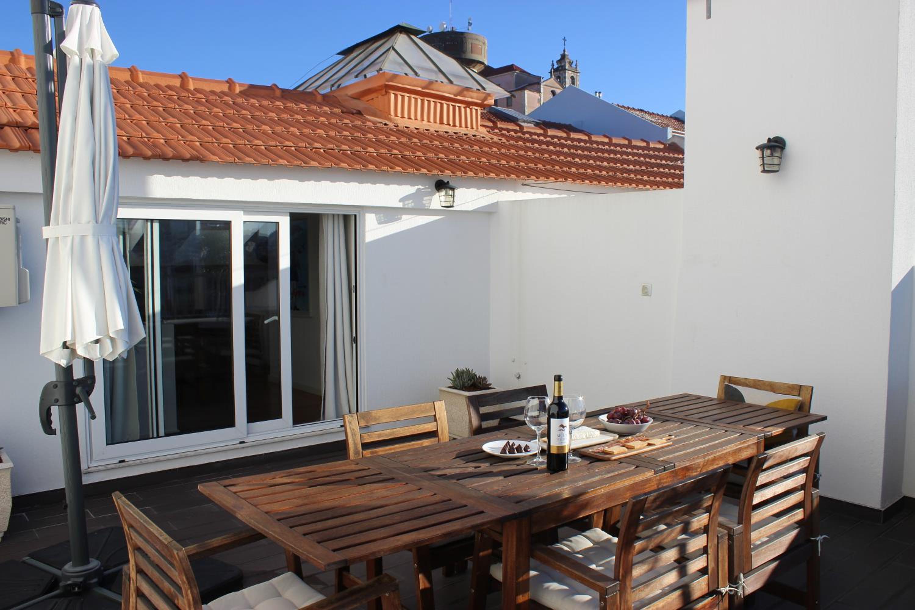 3 BR Penthouse with A/C and Private Terrace view 2