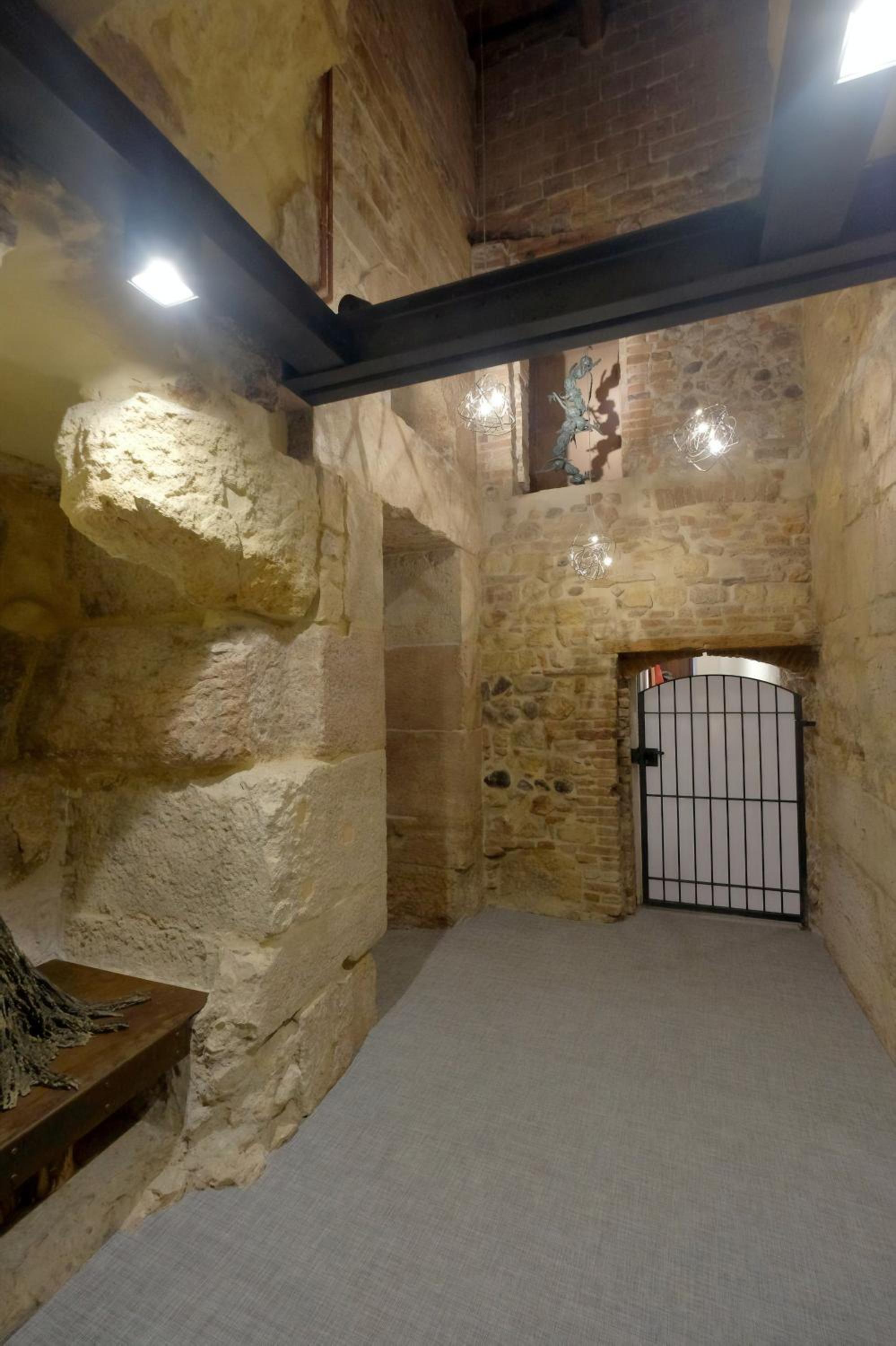 Lords of Verona Luxury Apartments