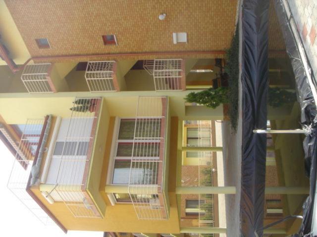Janó Apartman