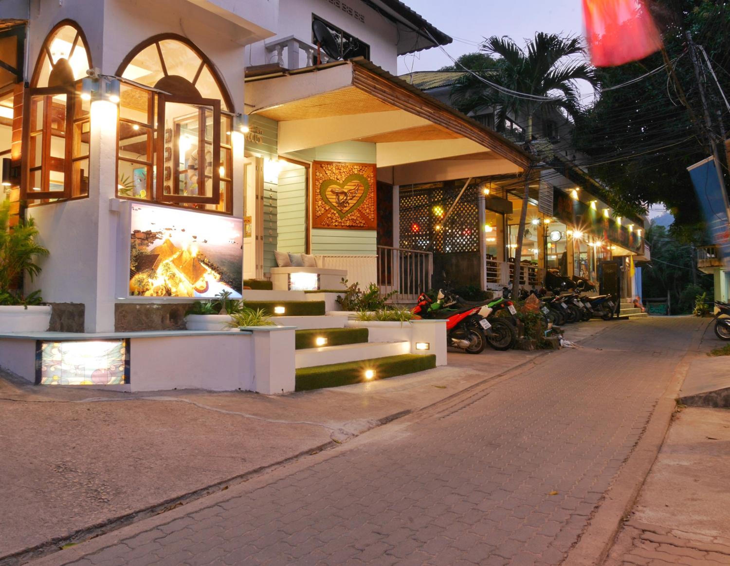 DD Hut Koh Tao