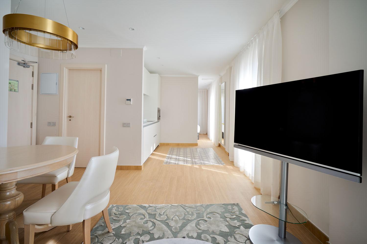 Tandem Soho Suites - Image 5