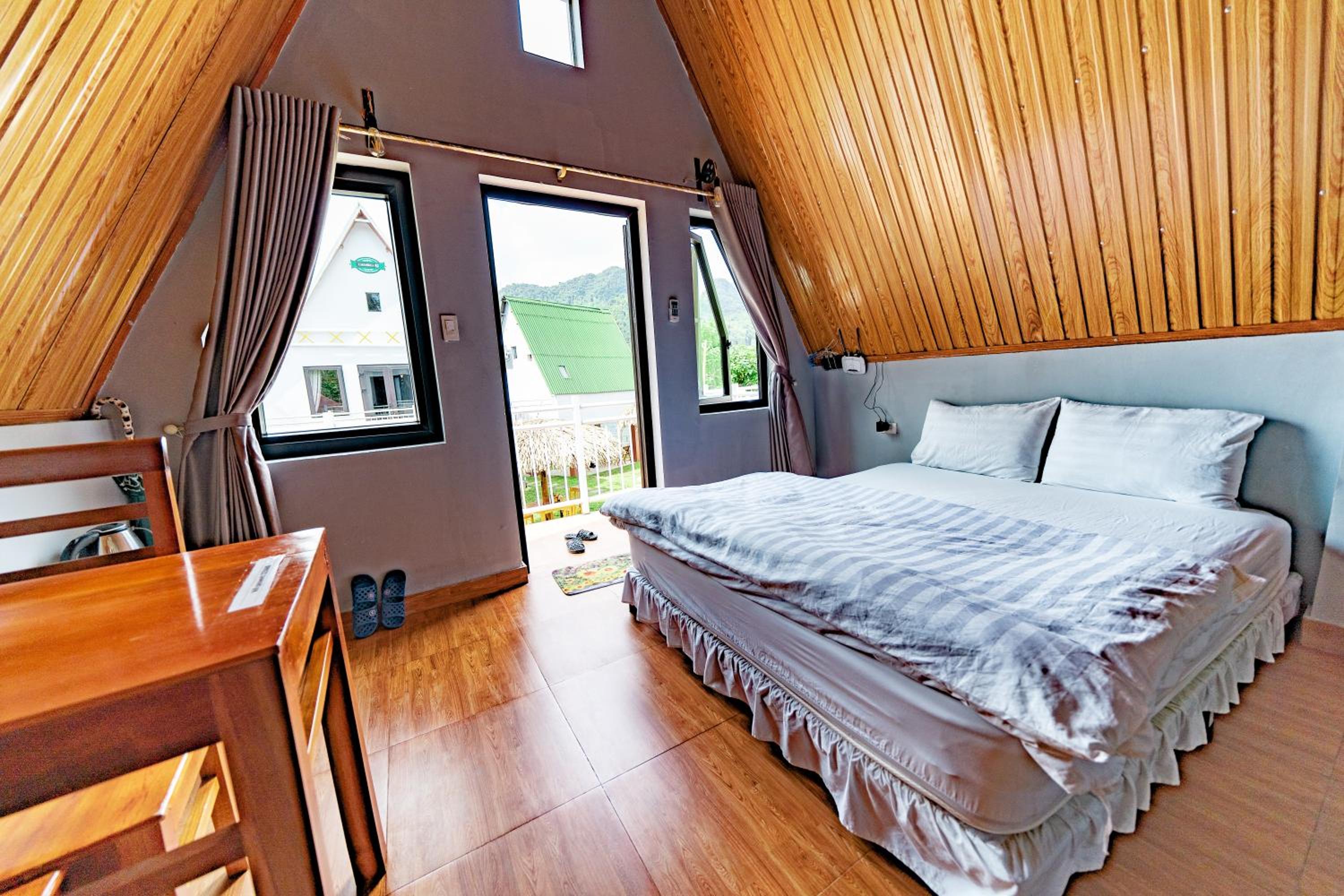 Carambola Bungalow