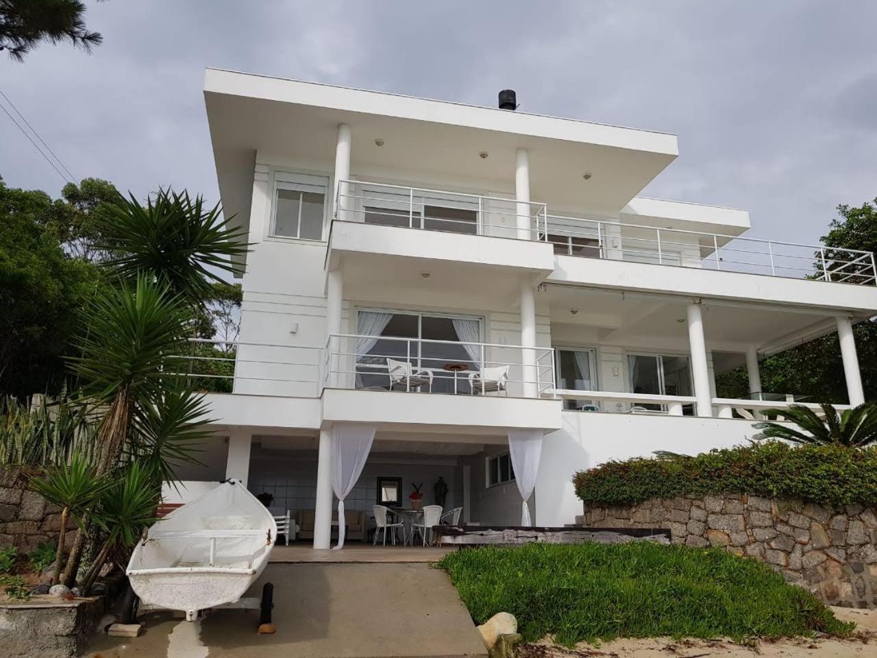 casa frente do mar