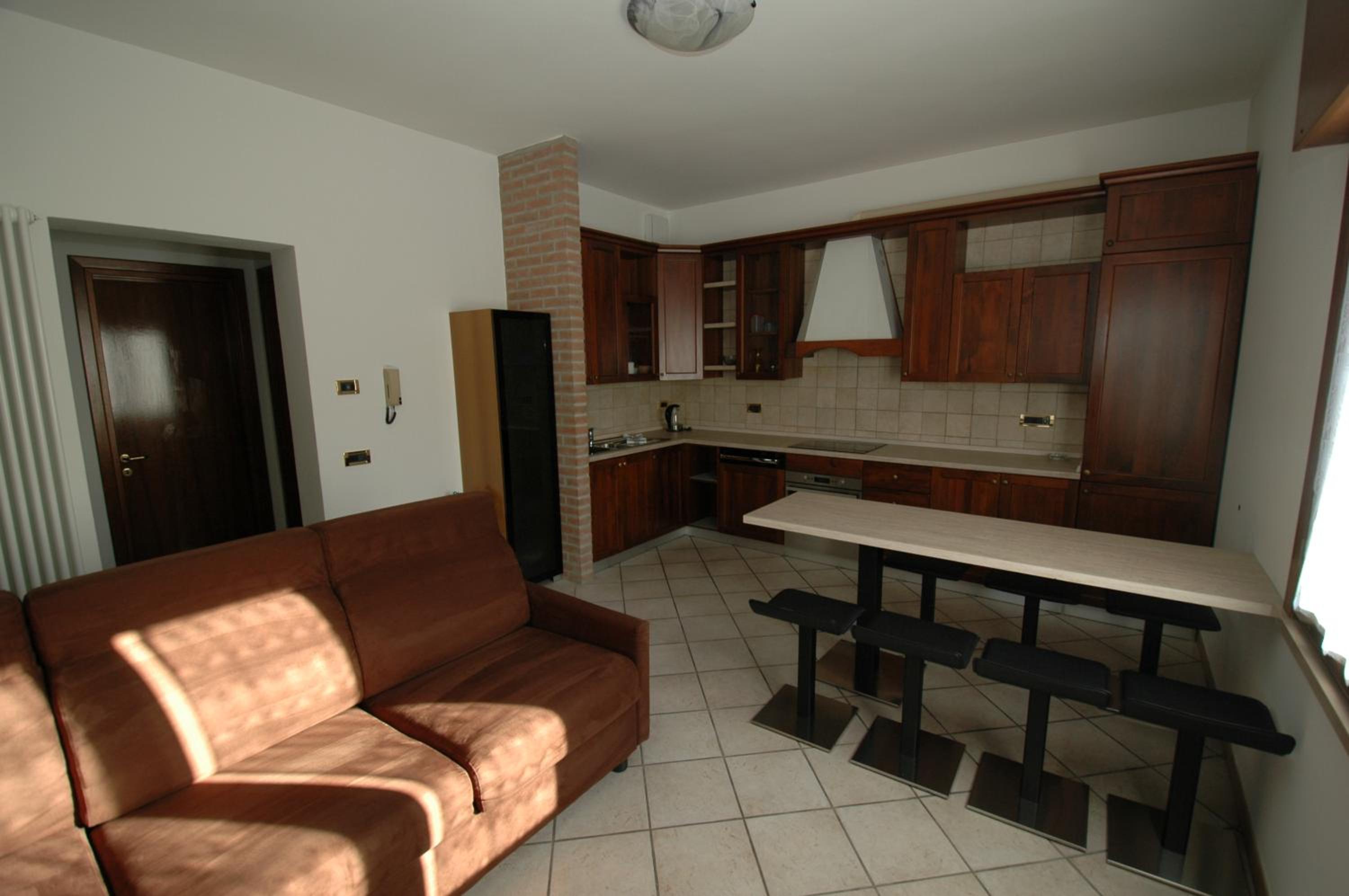 Photo 35