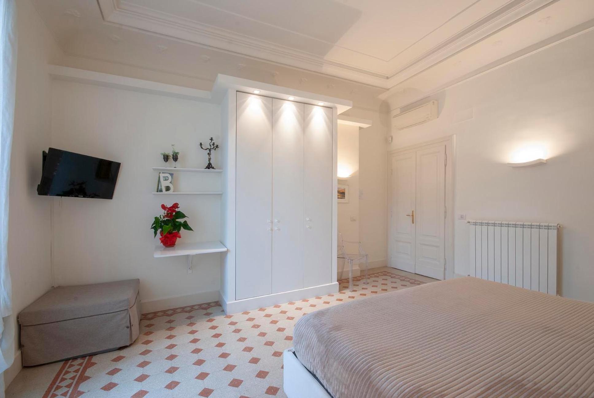 Bea Suites Luxury Rooms