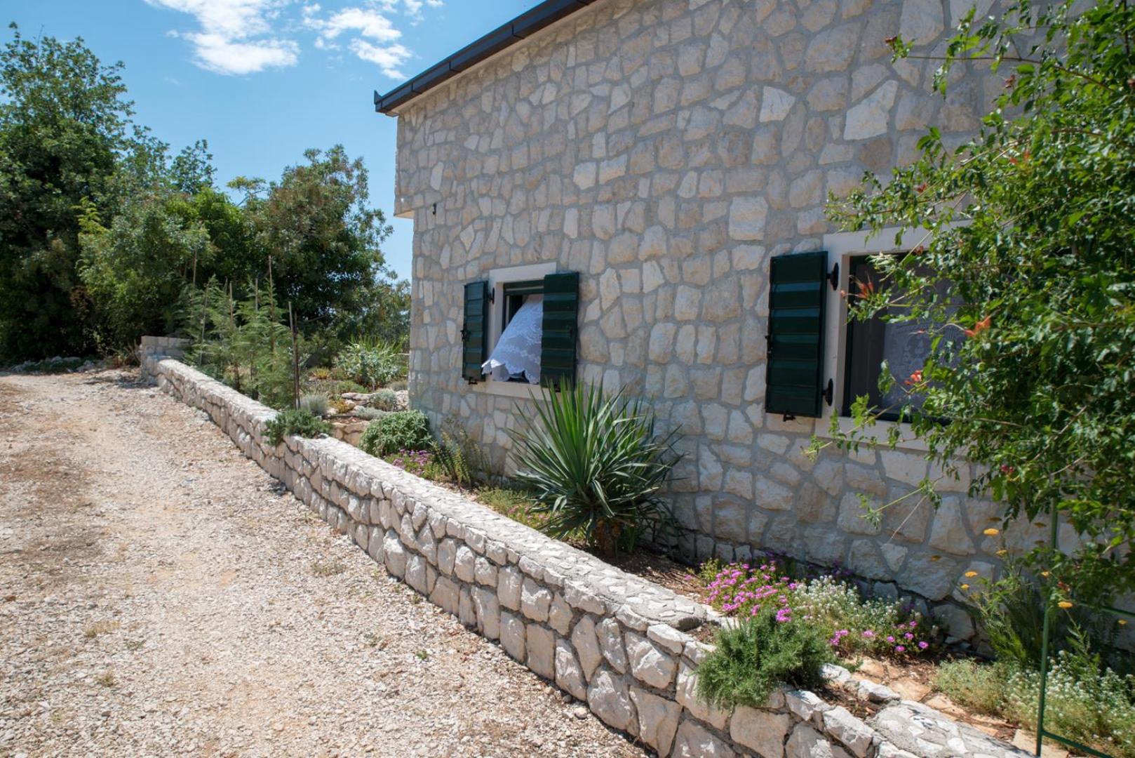 Holiday Home Zavala view 5