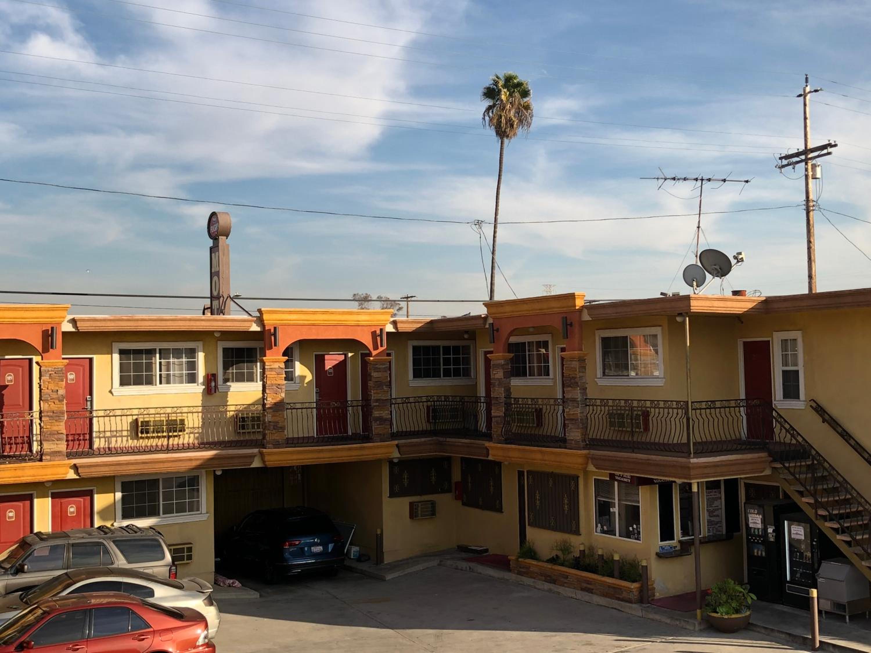 Flight Motel
