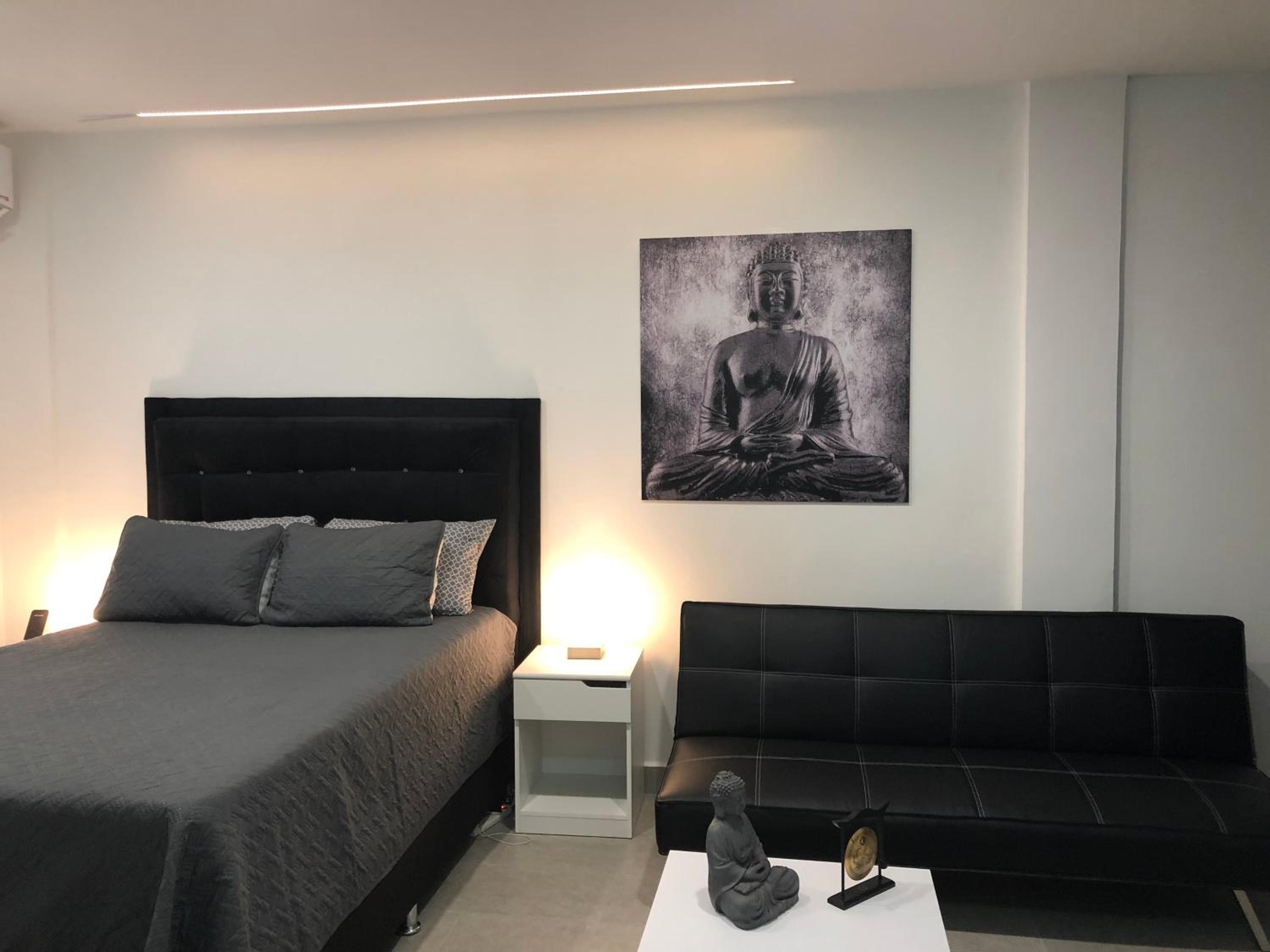New Modern Studio view 5