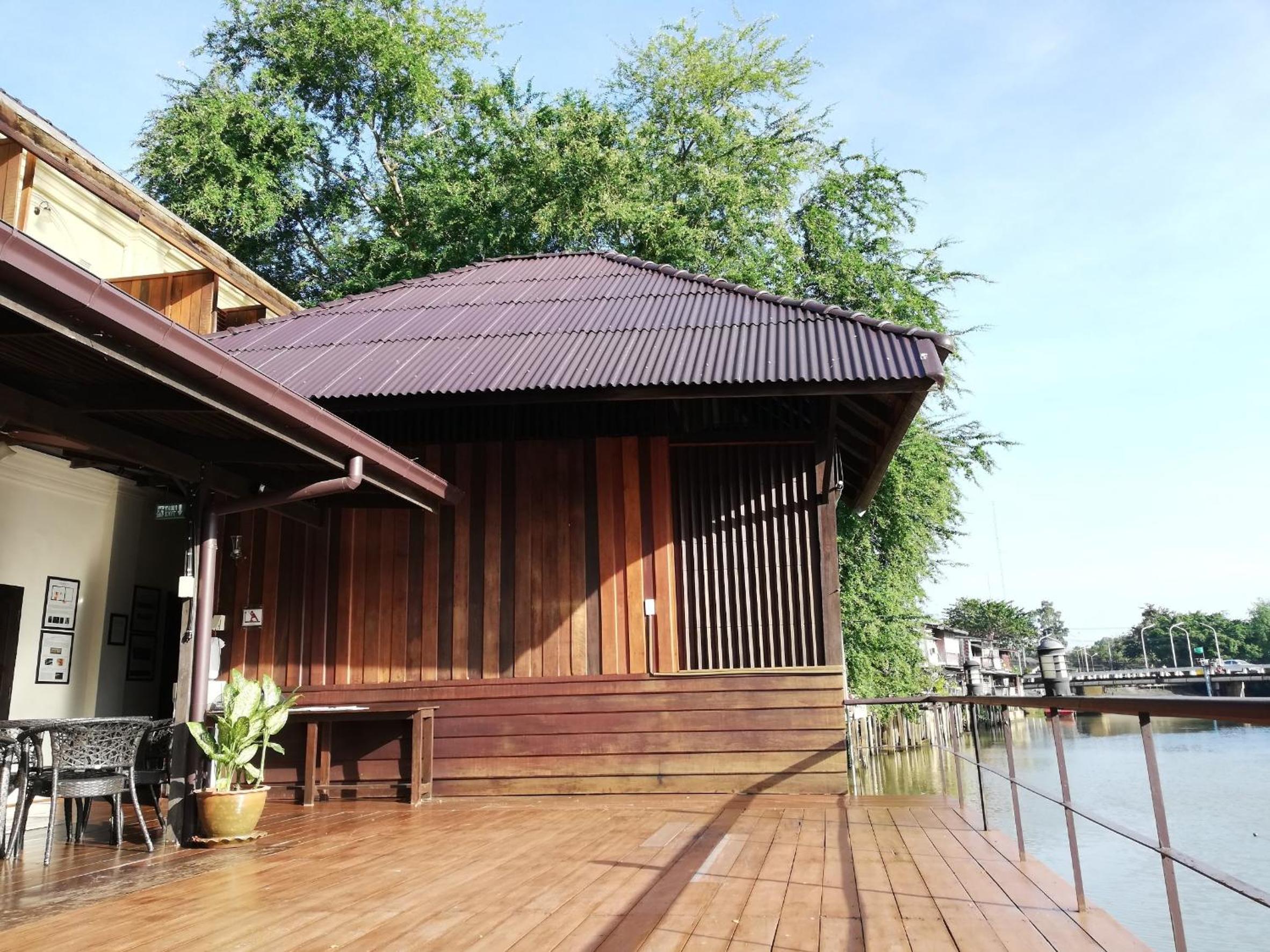 Hotel Baan Luang Rajamaitri Historic Inn - Image 1