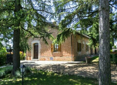 Villa Farnetina view 3