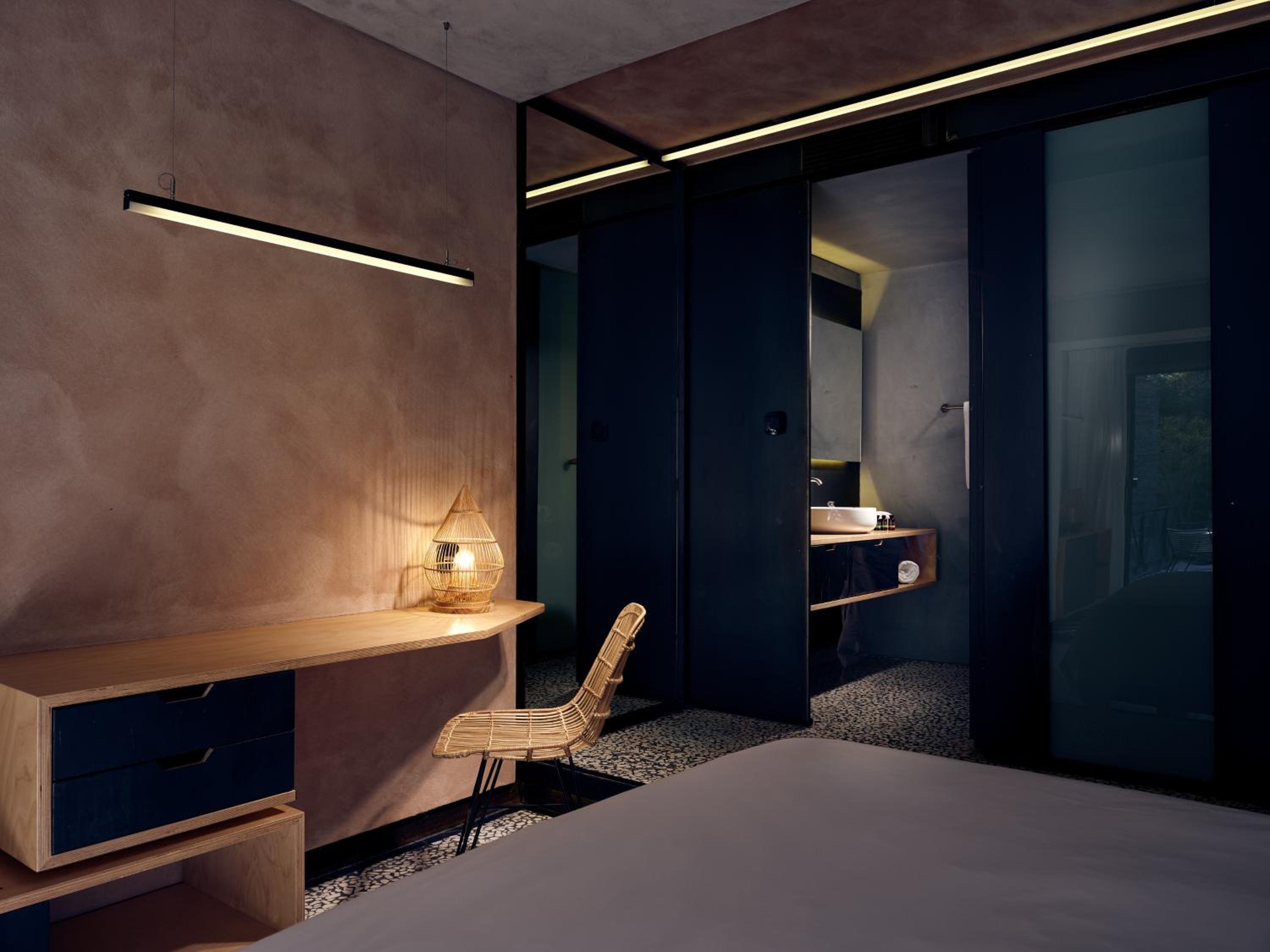 hotel room