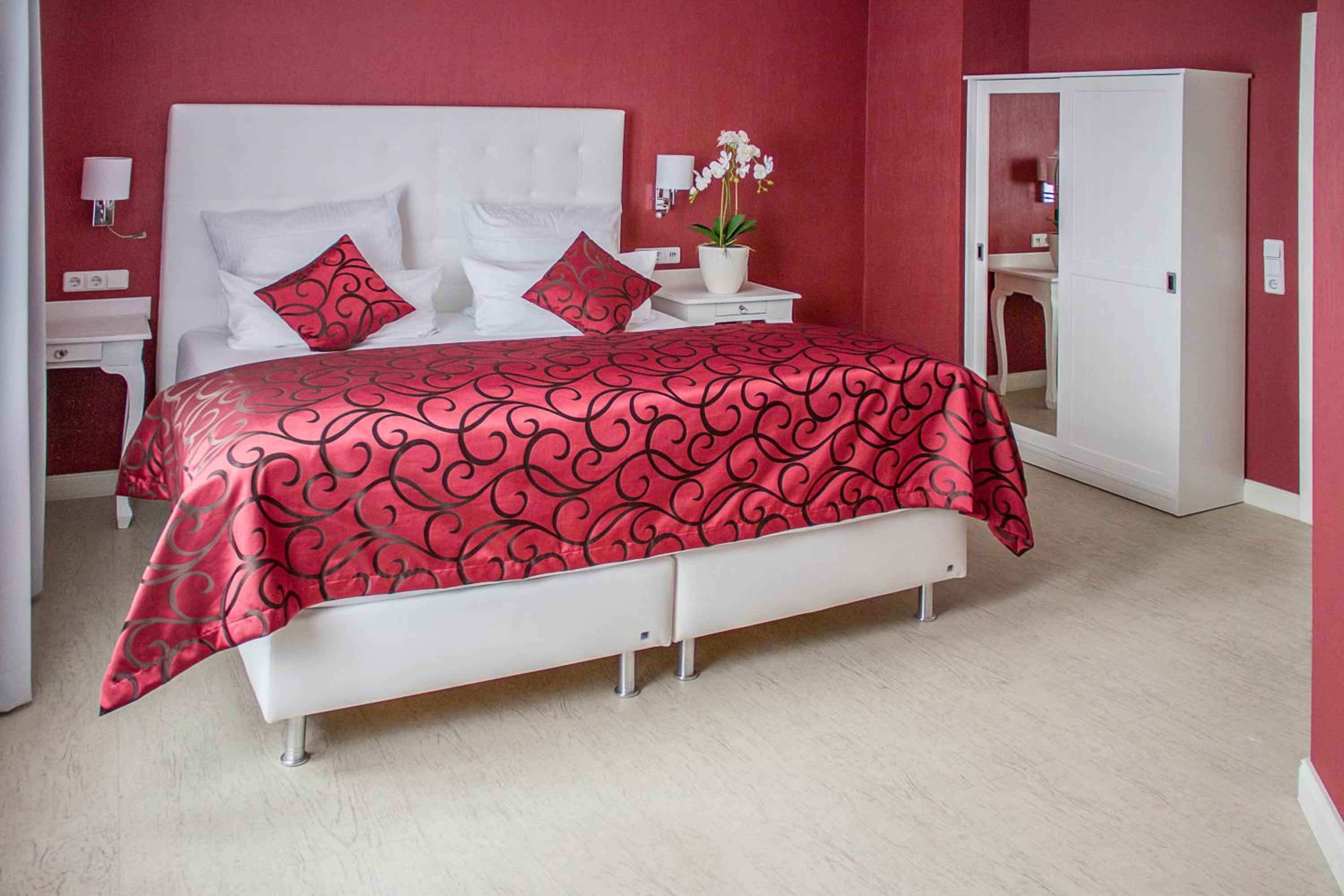 Haus Hotel & Pension Villa Laluna