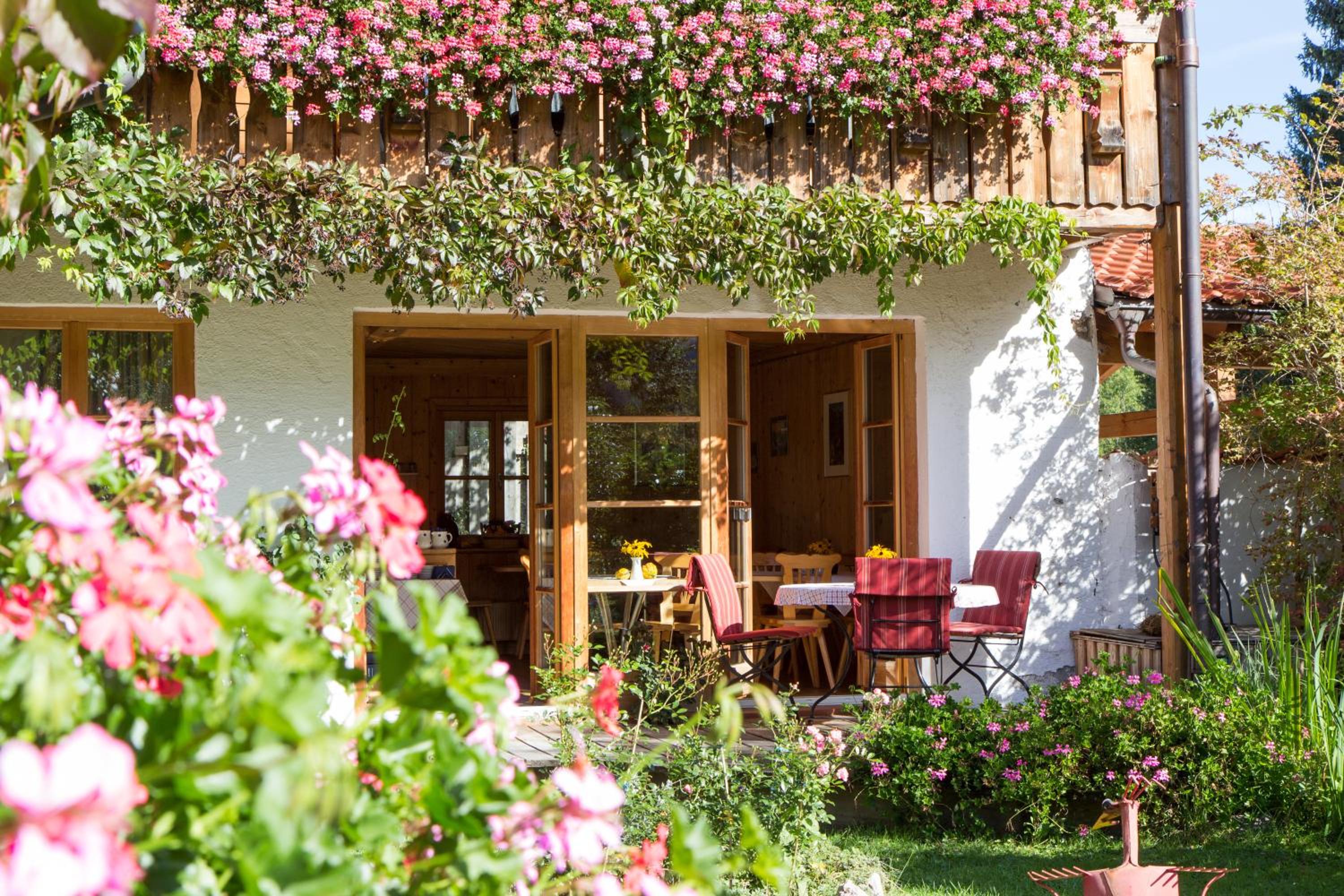 Suzanne's B&B & Gardens