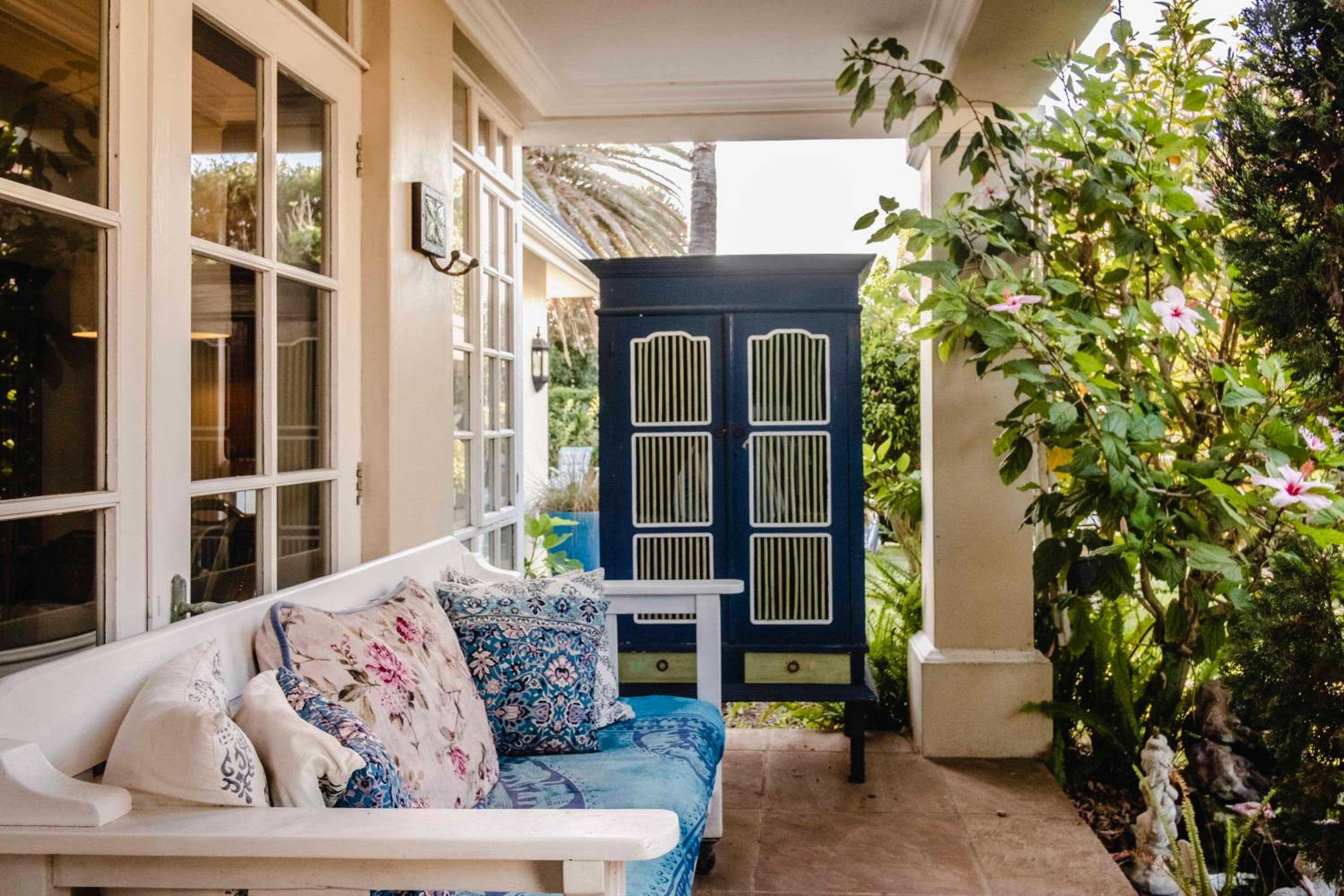 Admiralty Beach House