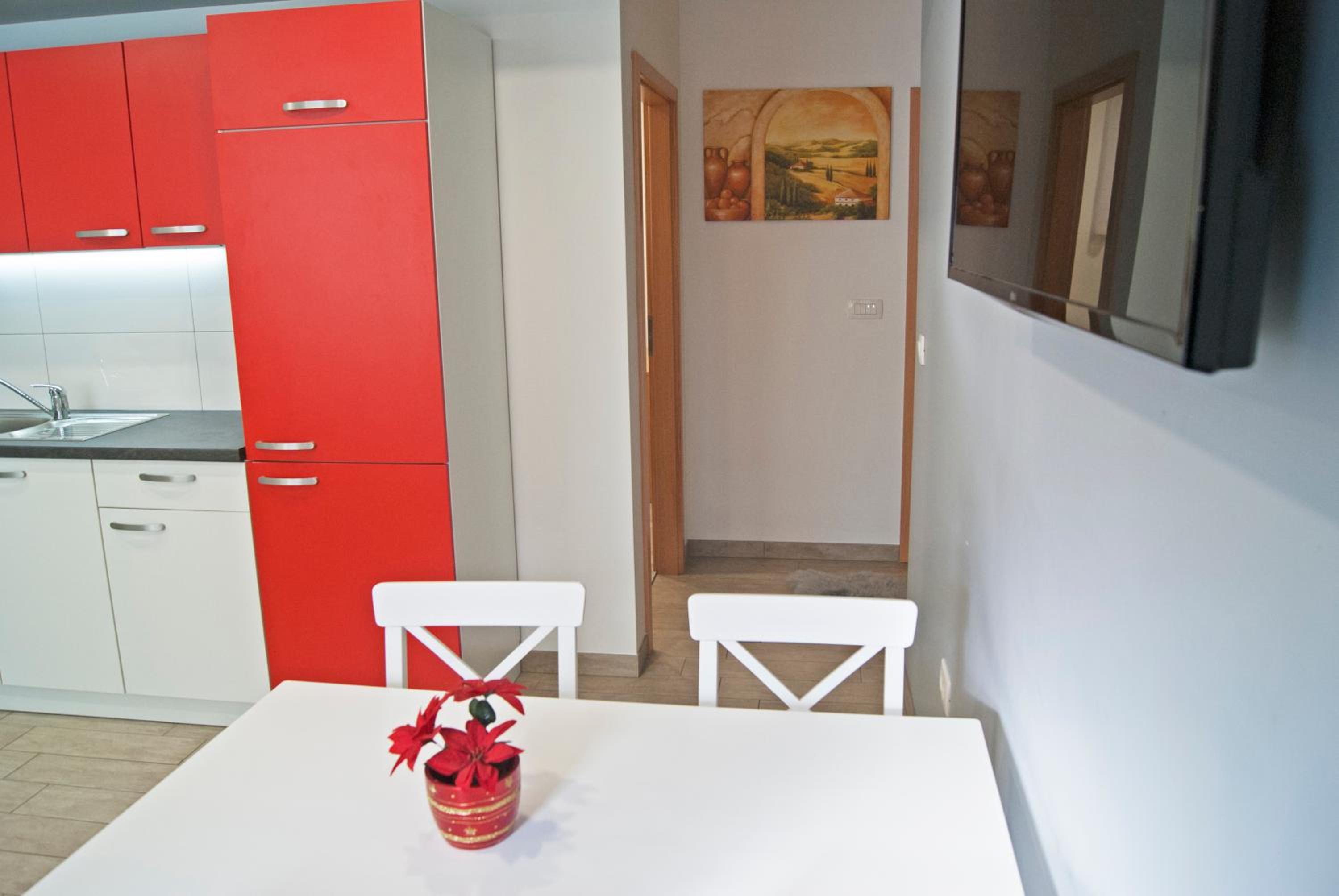 Rooms & Apartments Kepic, AIRPORT accomodation
