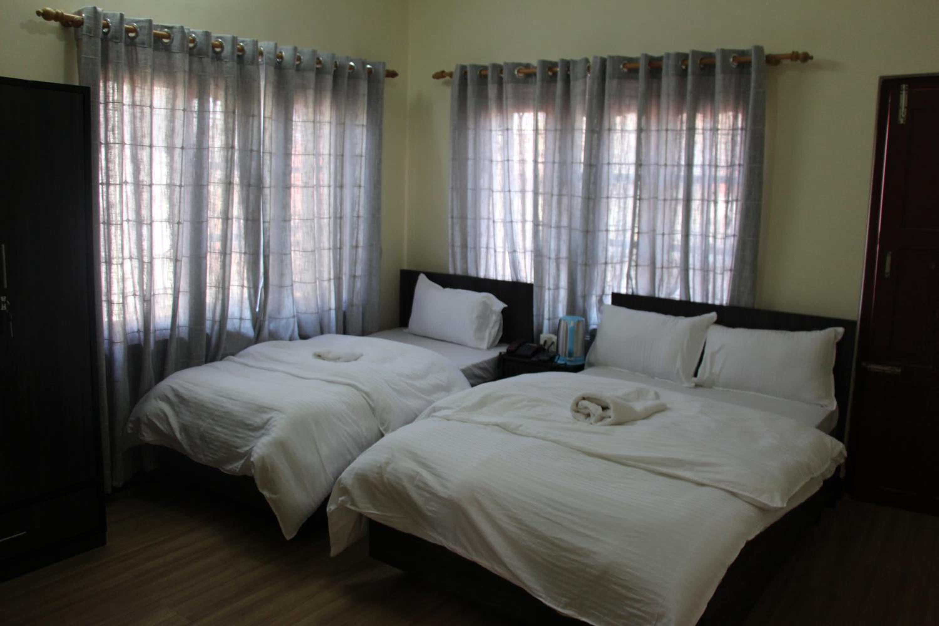 Photo 9
