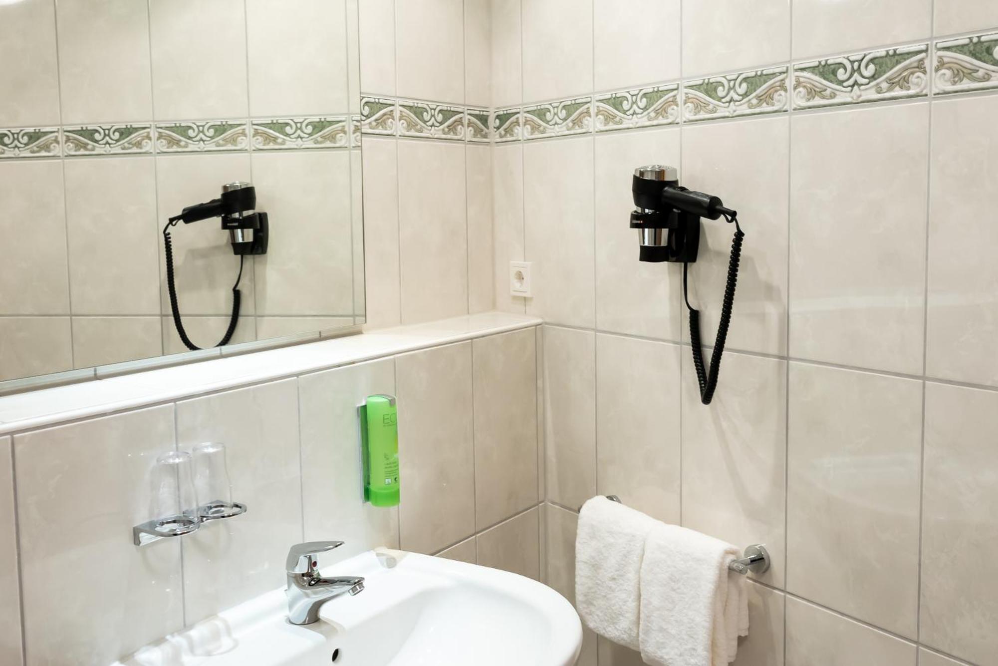 Hotel Circle Inn - Property Image 14
