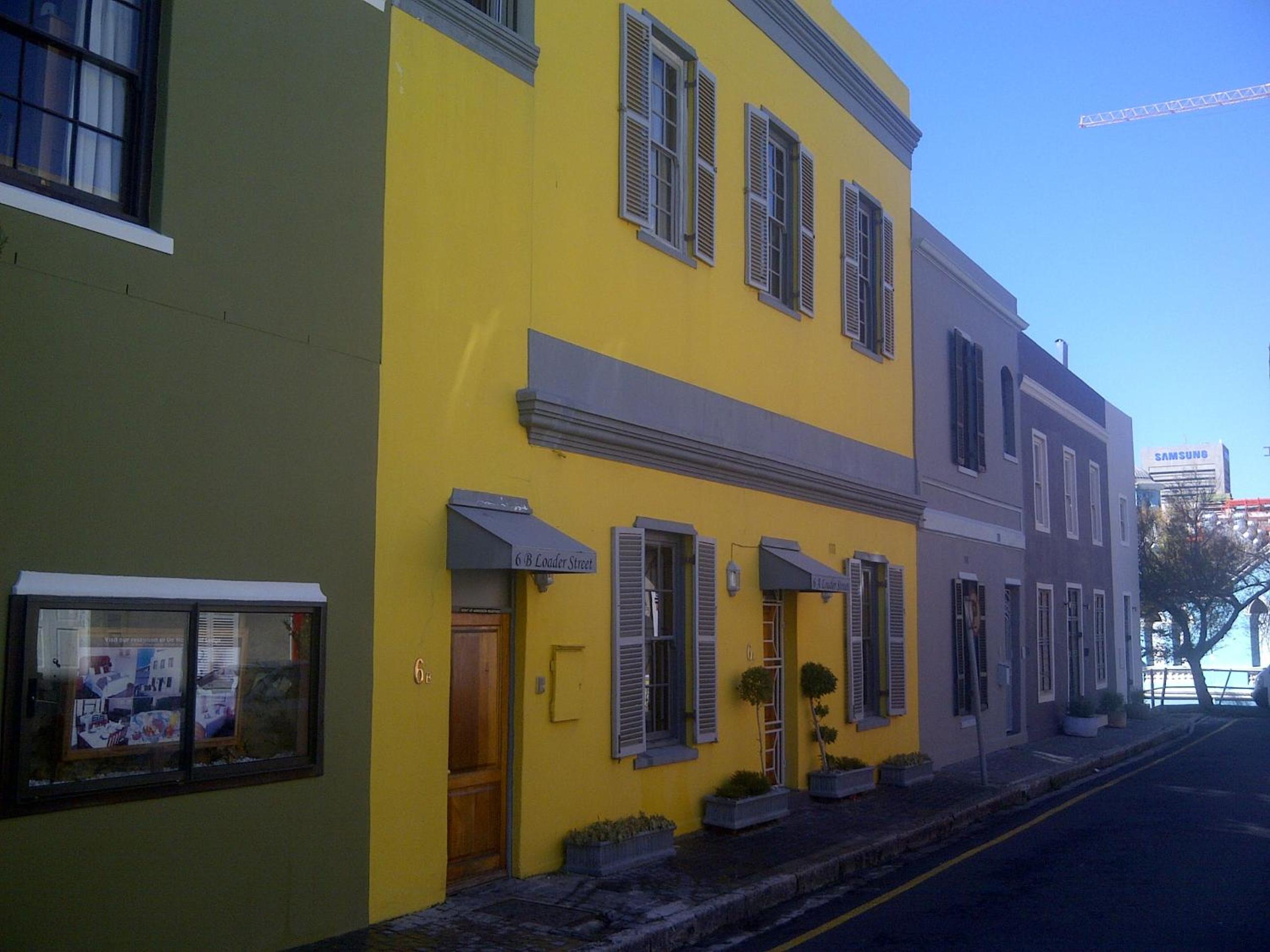 Loader Street Cottage
