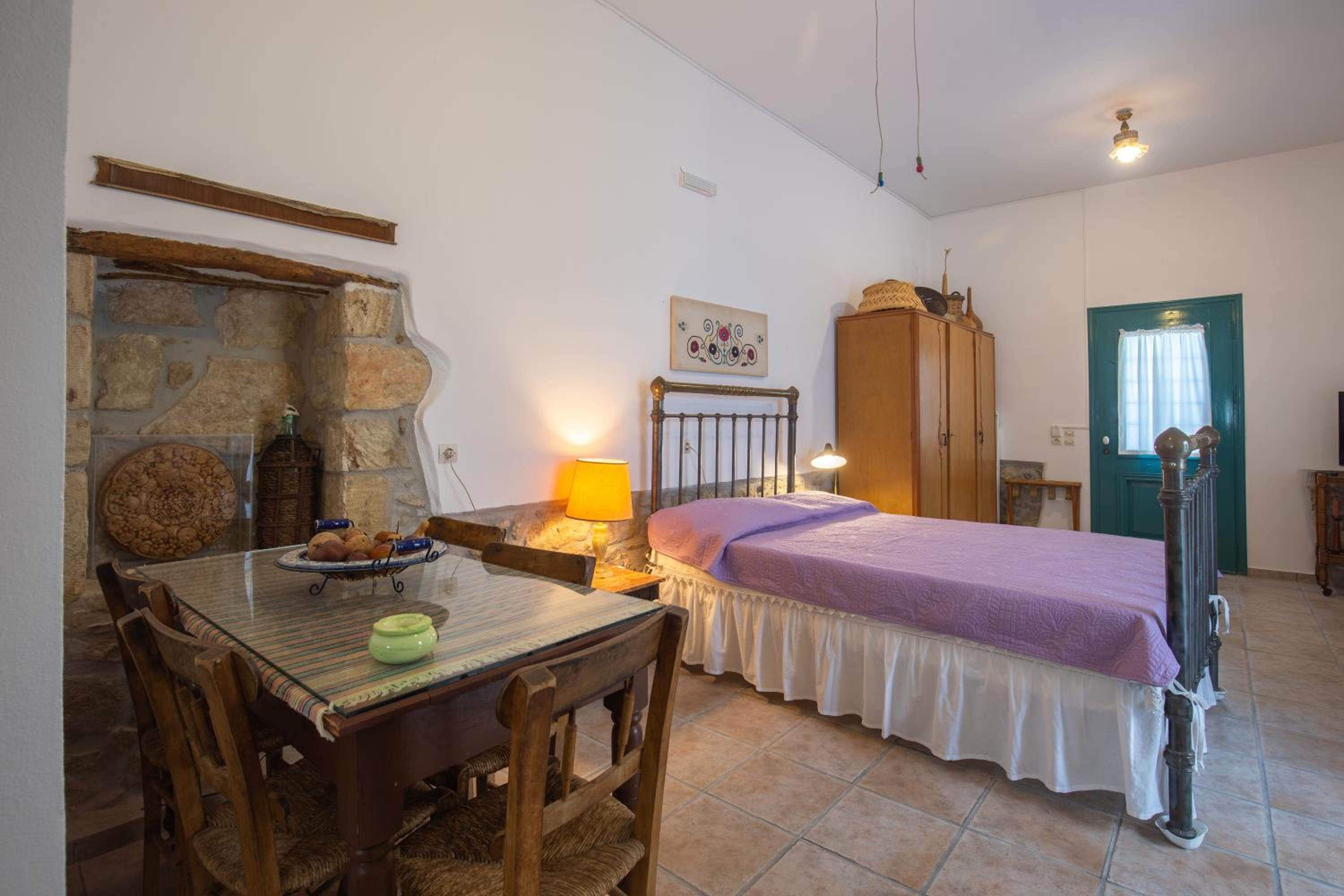 Iliopetra Studio view 5