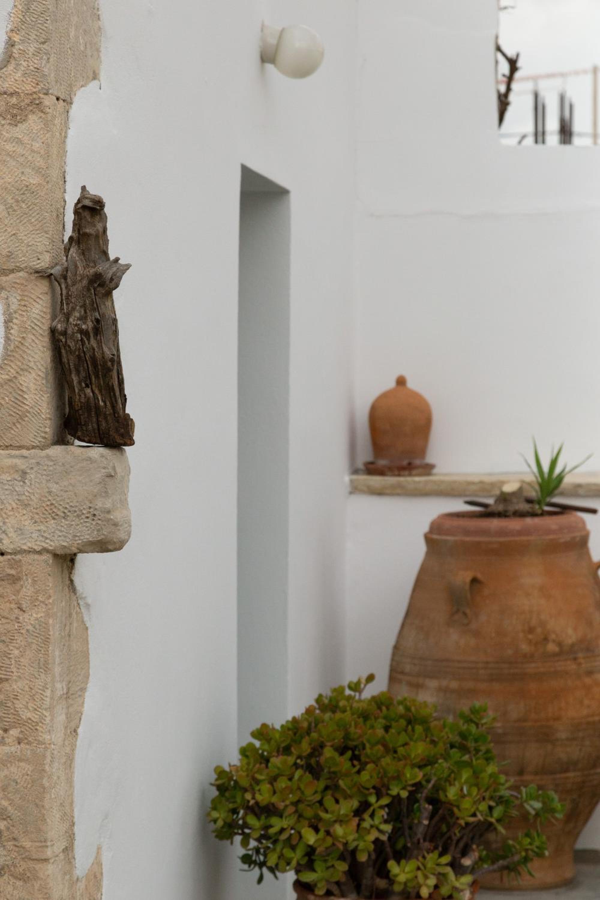 Iliopetra Studio view 3