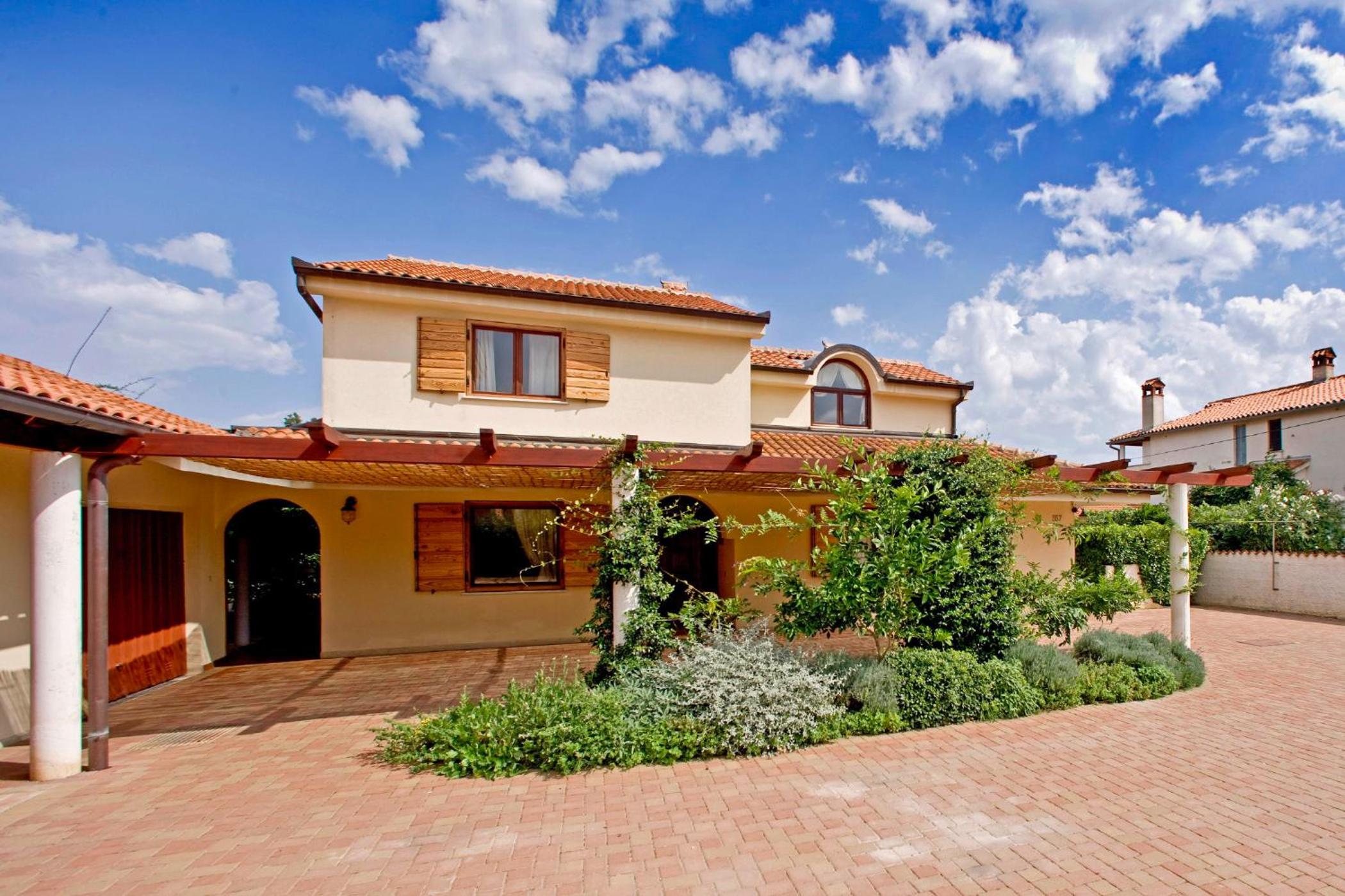 Hotel Villa Aurata in Ližnjan (Haus für 8-9 Personen) - Image 1