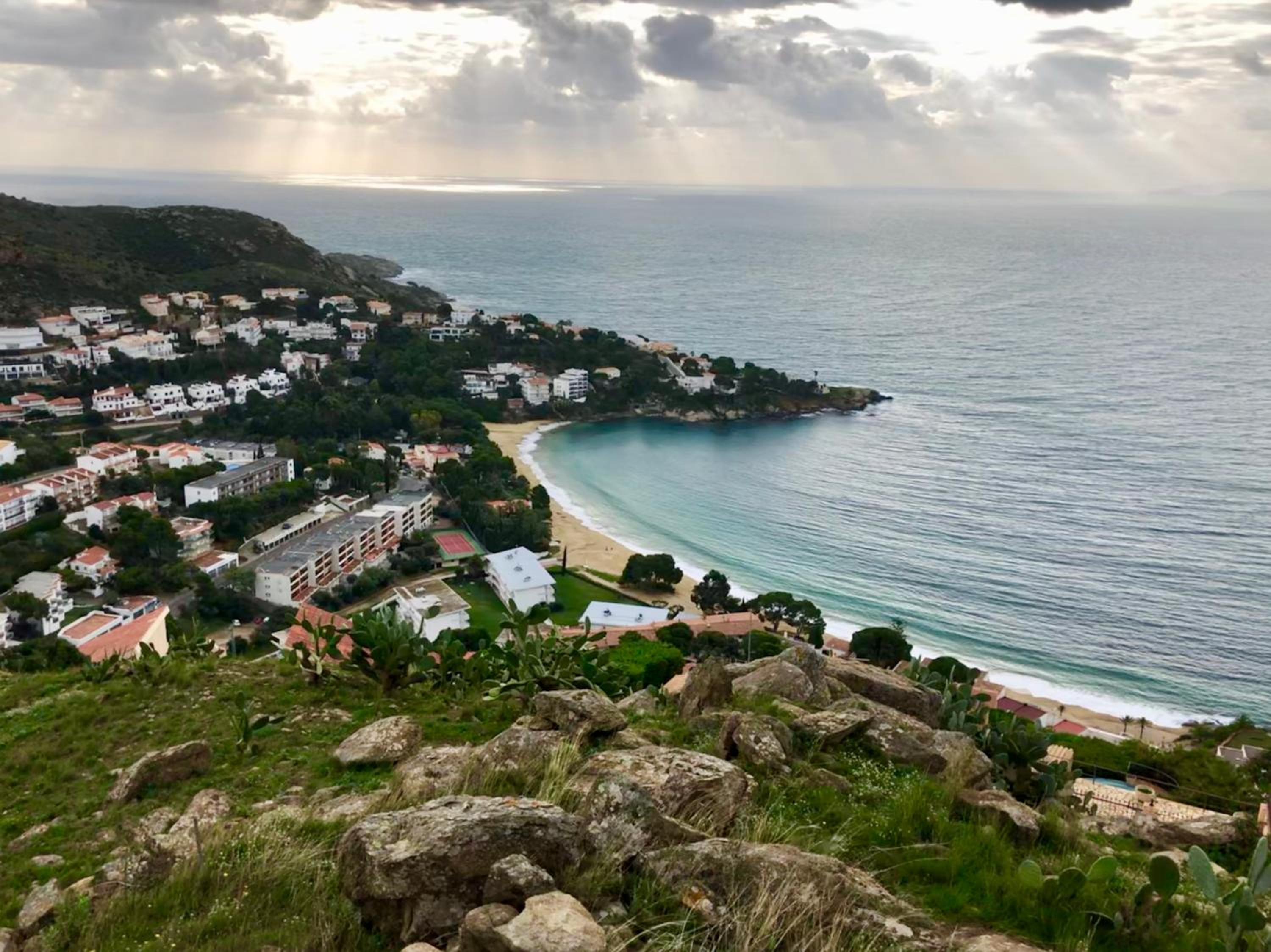 Almadrava Beach