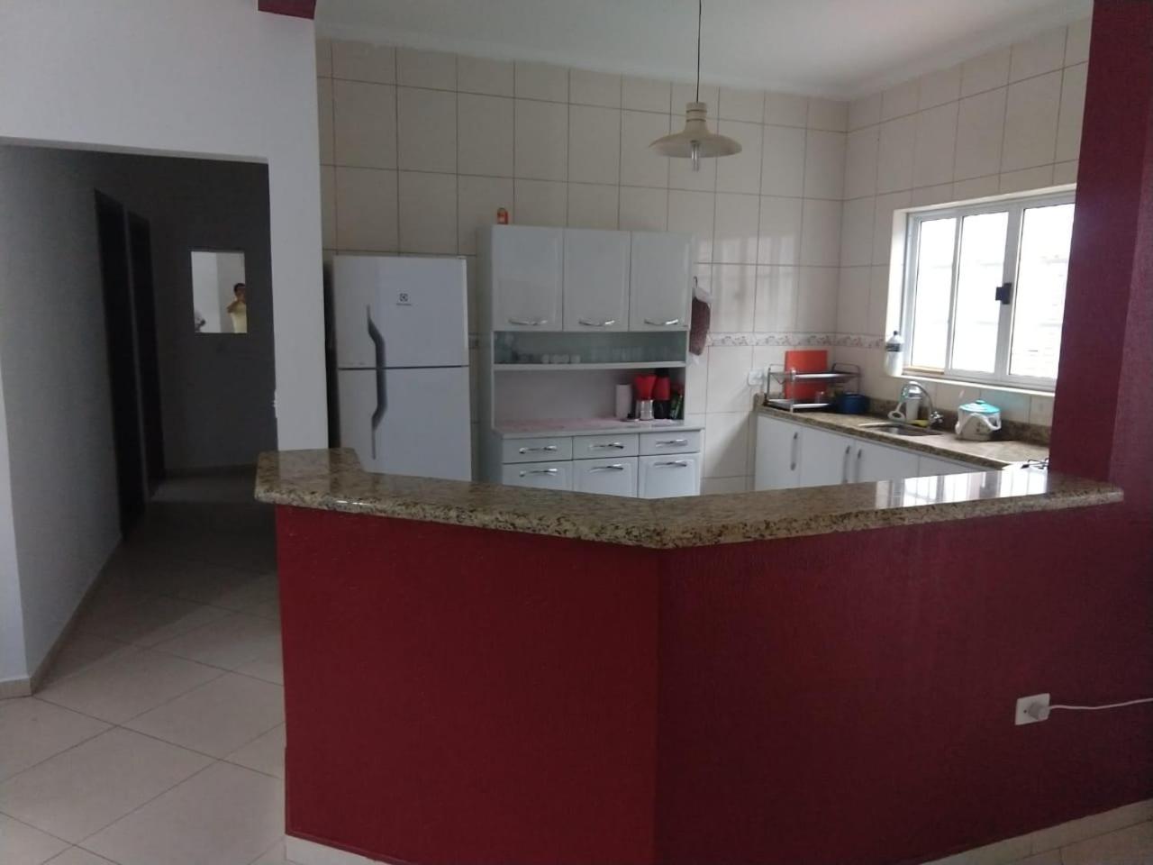 Casa em Peruíbe SP - Temporada - 800 Metros da praia com Wi-Fi