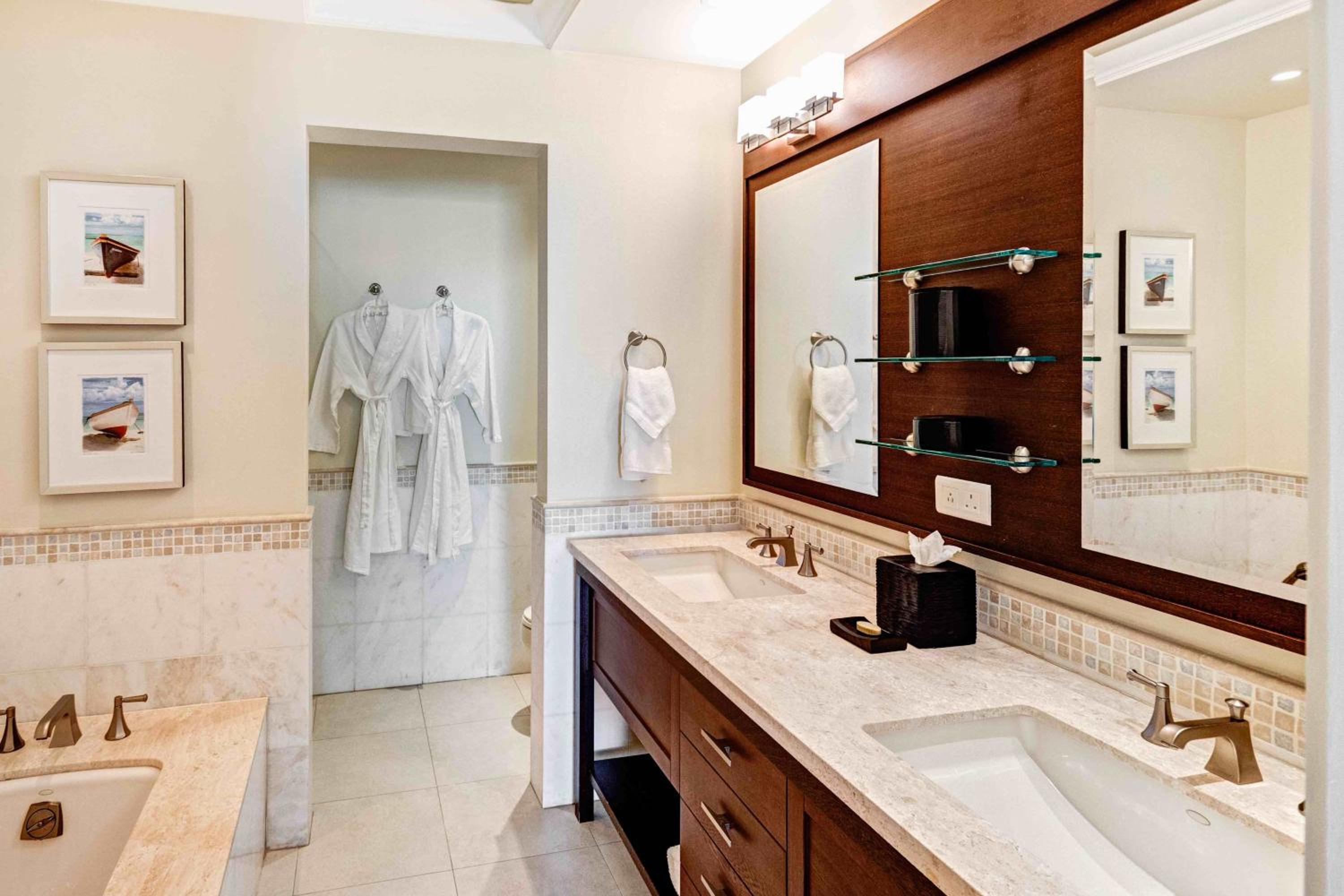 The Landings Resort and Spa - All Suites - Photo 18