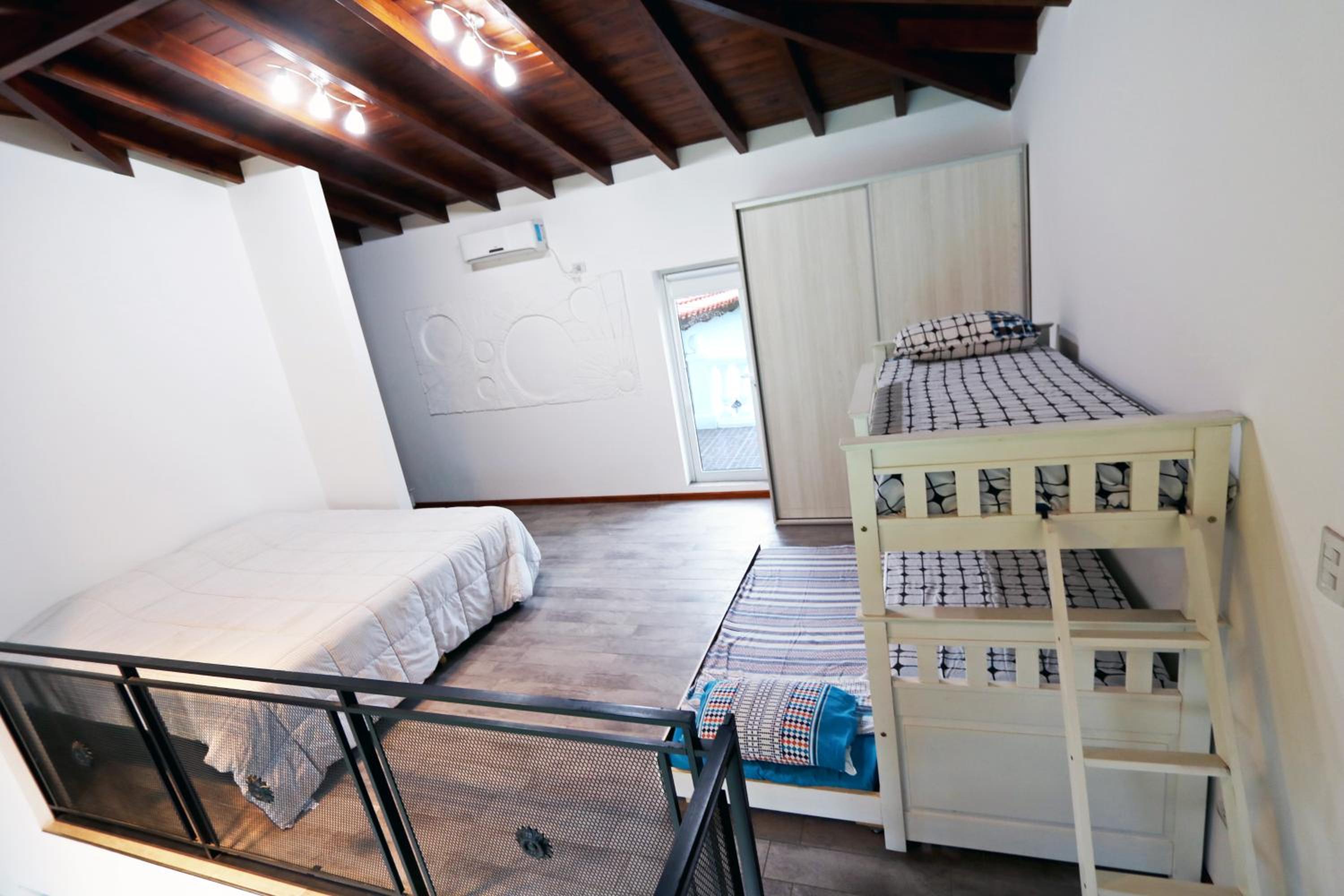 Hermosa Casa con Pileta Roldán Funes Rosario