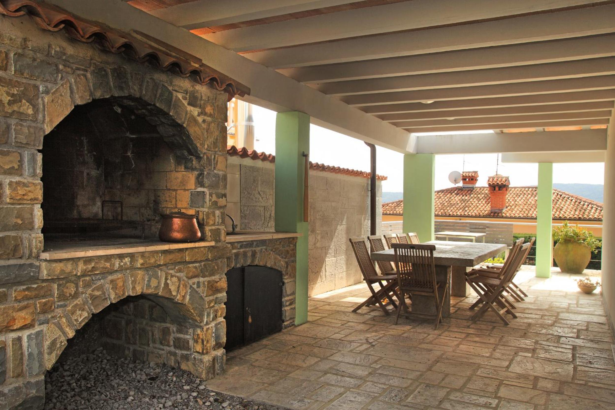 3 Bedroom Villa in Parecag with a Swimming Pool view 4