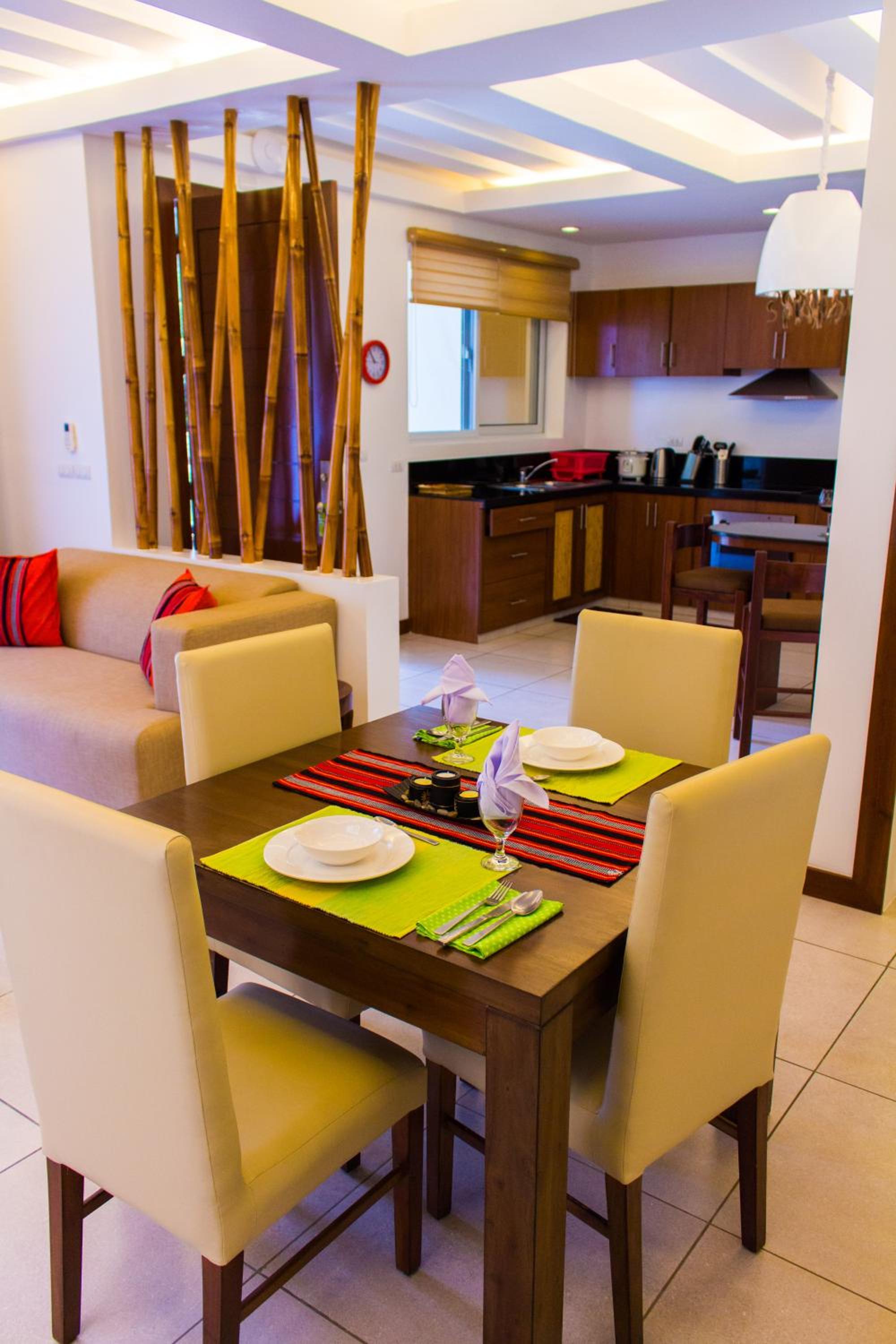 Vida Homes Condo Resort