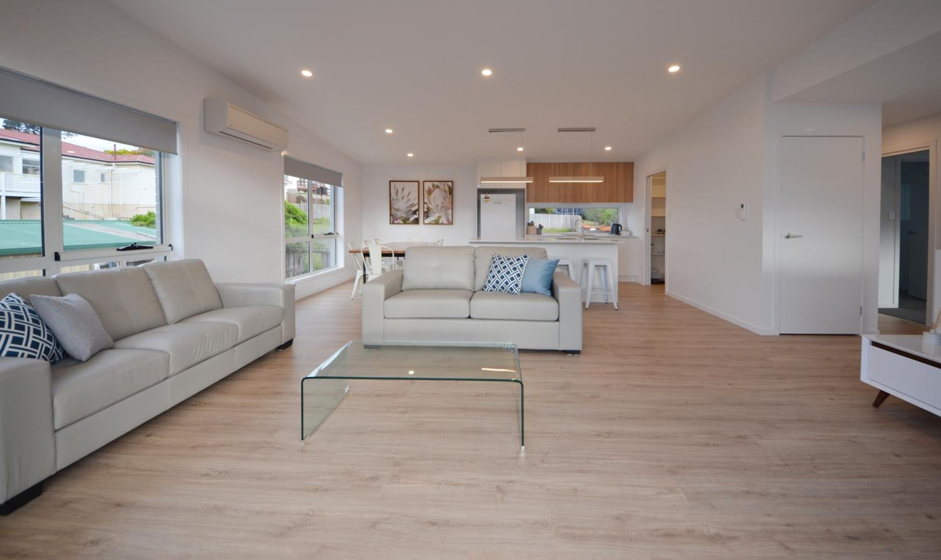 Kangaroo Bay Apartments