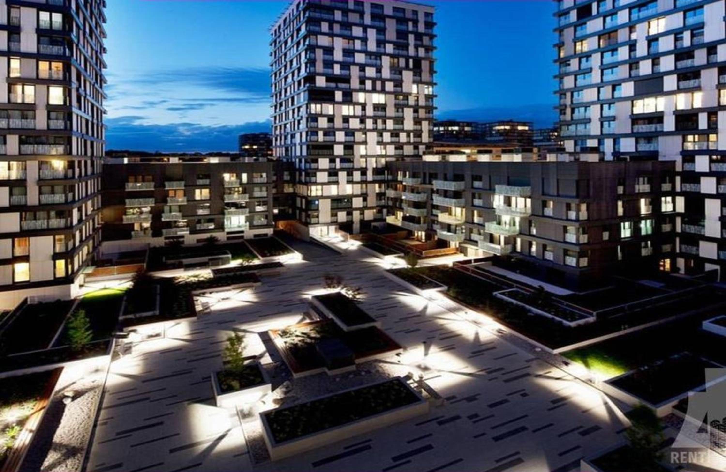 ART Garden Towers Prague