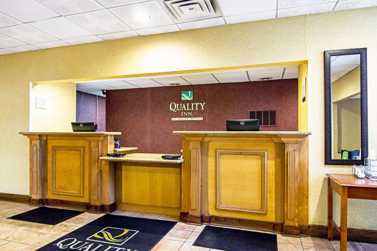hotel reception