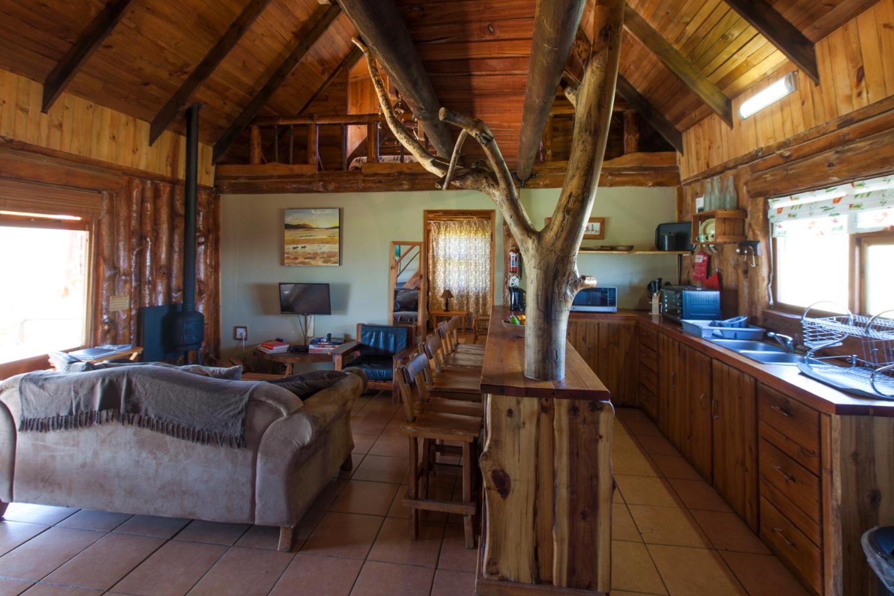 A Log Home at Buffalo Creek