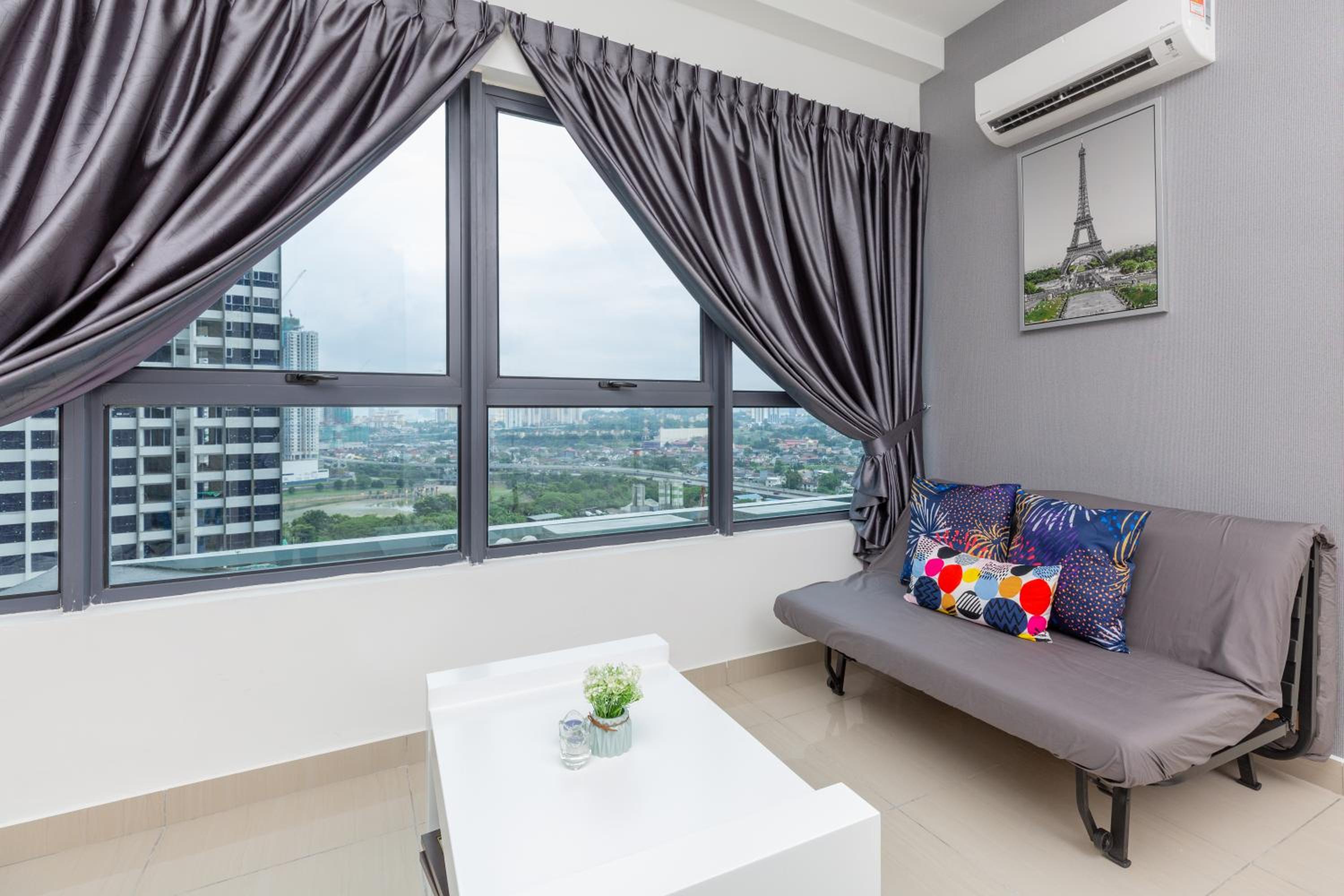 Arte Plus KLCC by PSM Luxury Suites