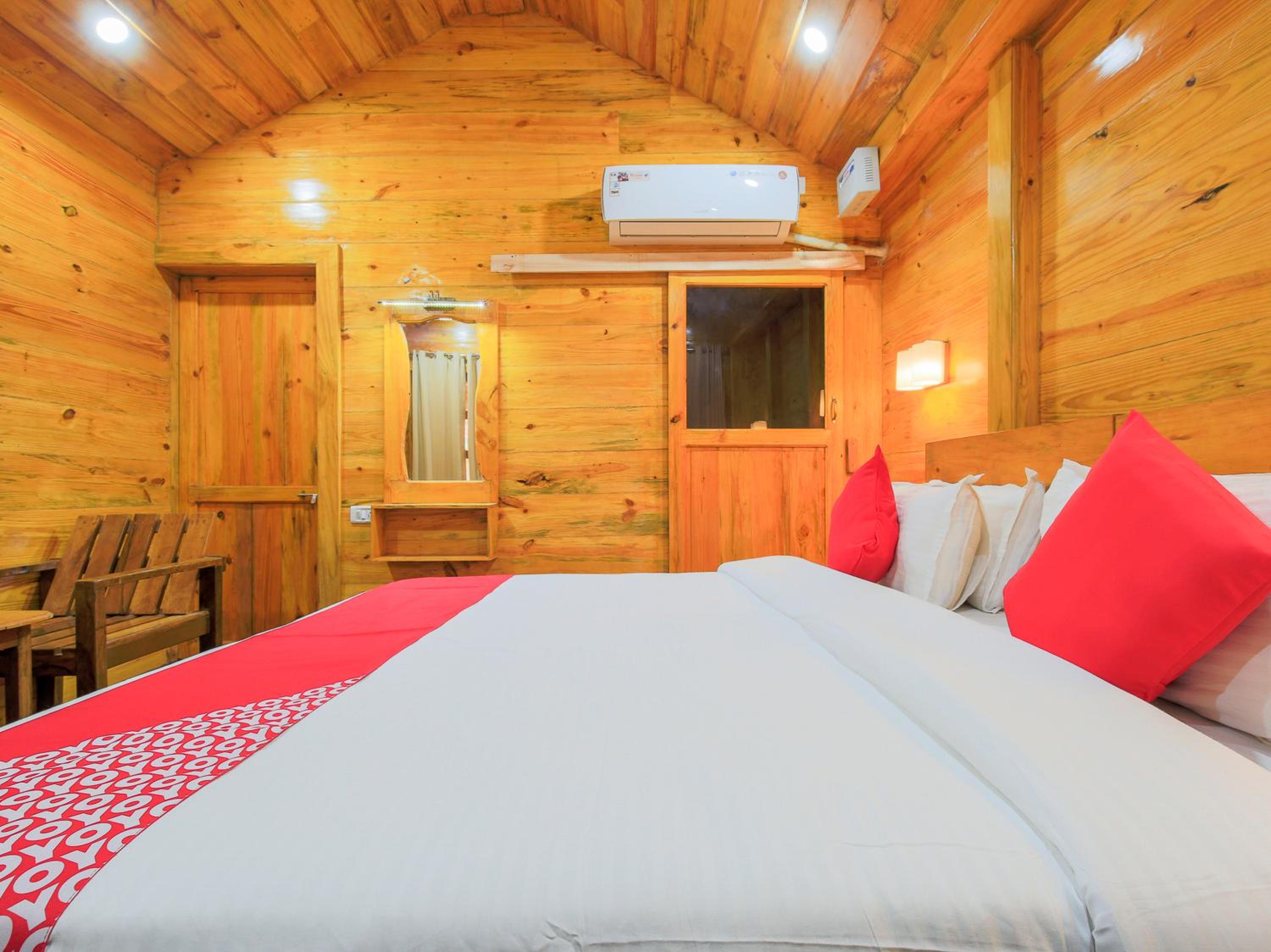 Brushwood Villa- Cottages