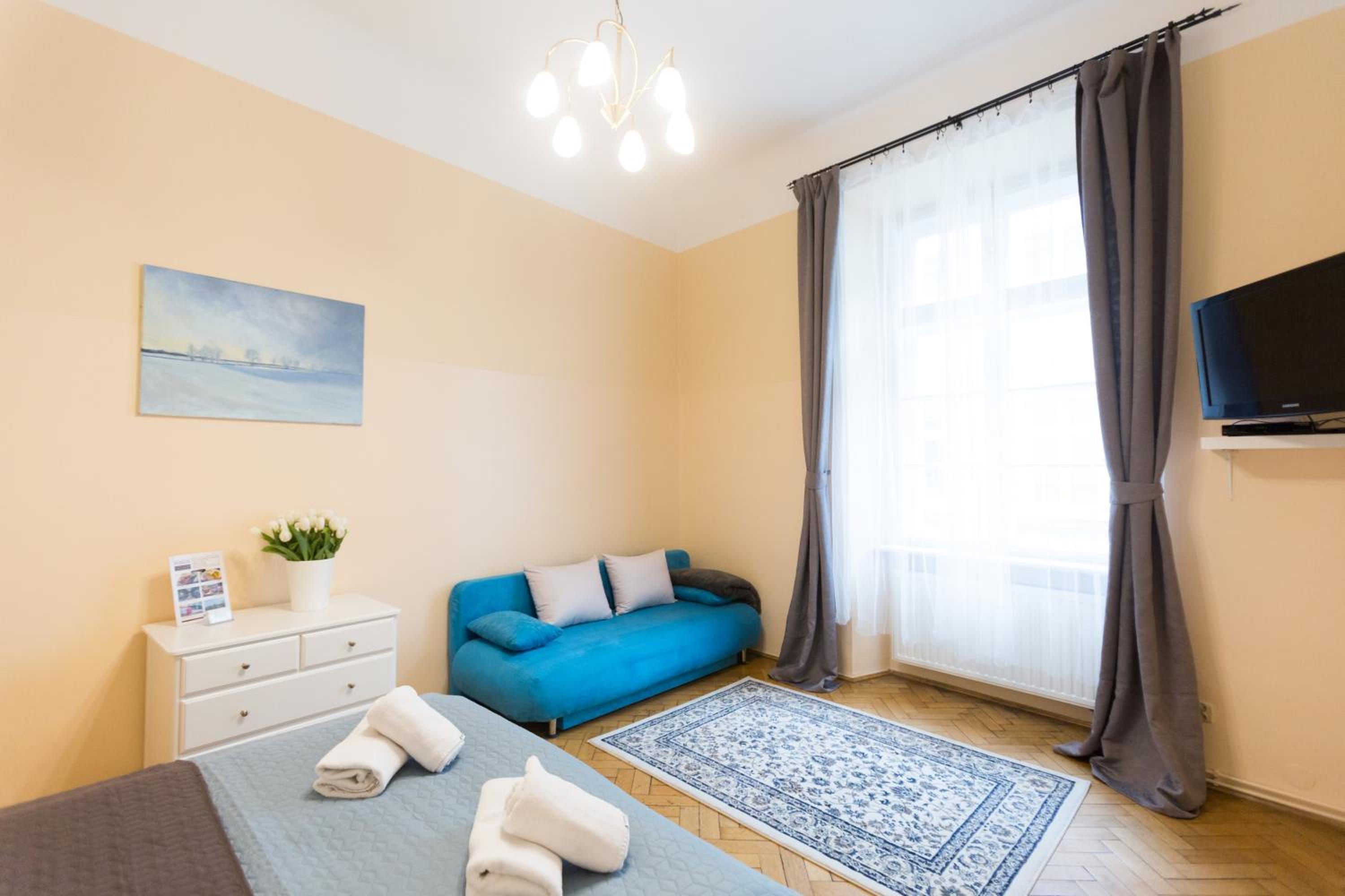 Apartments Roman