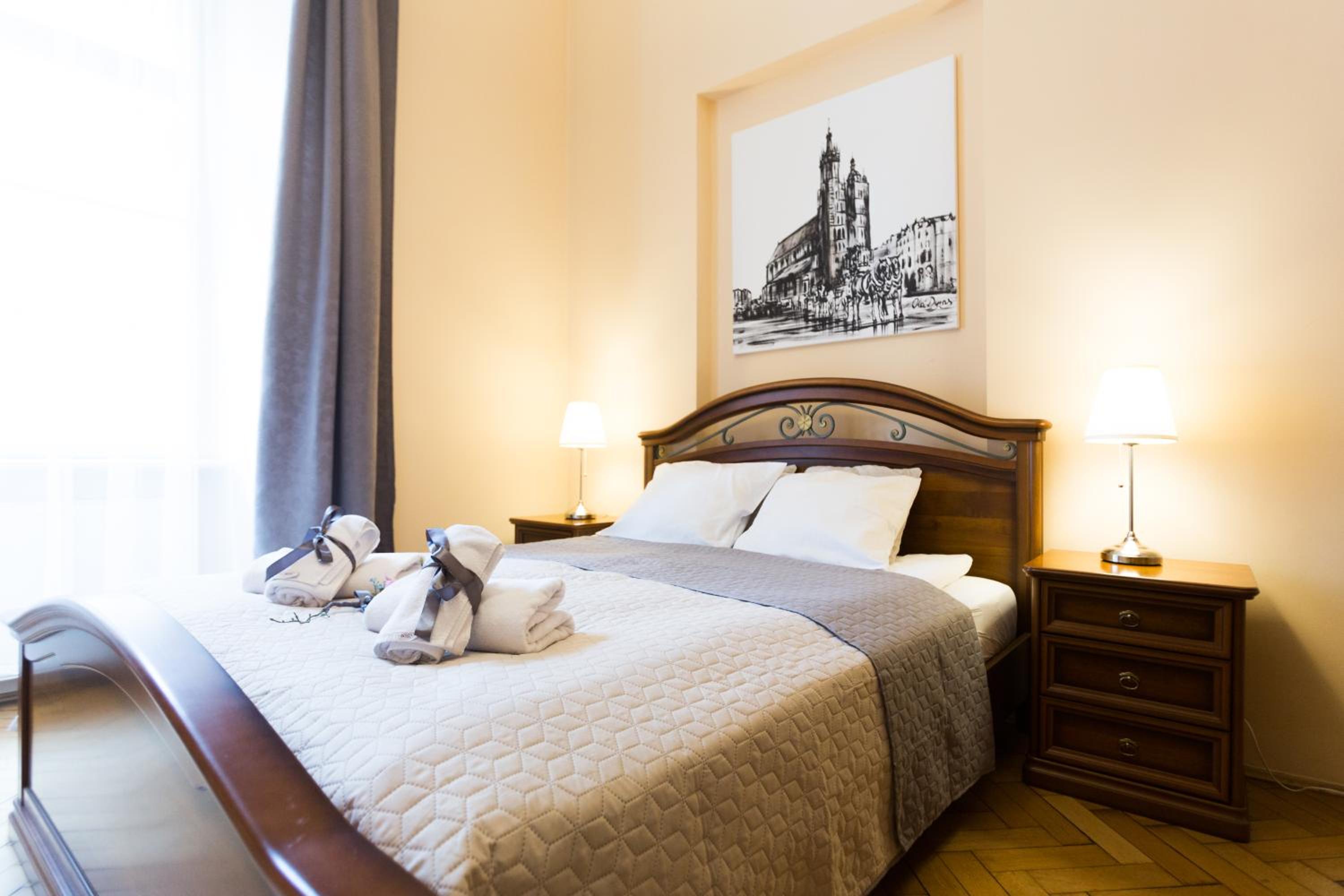 Apartments Roman