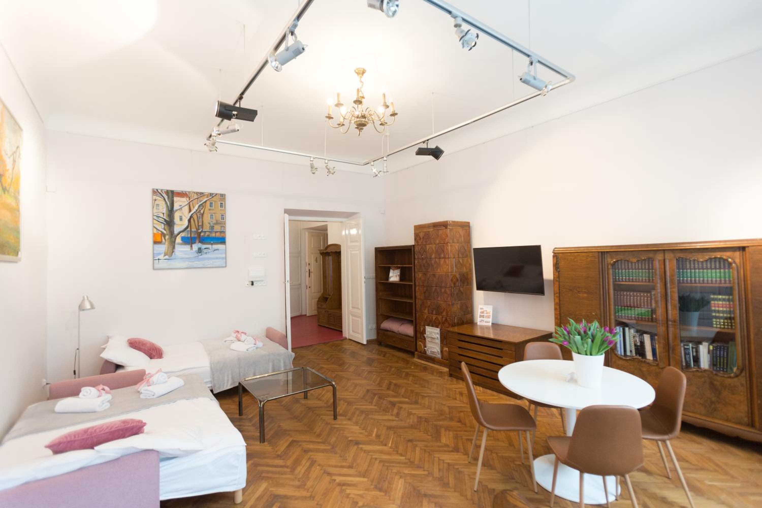 Apartments Roman