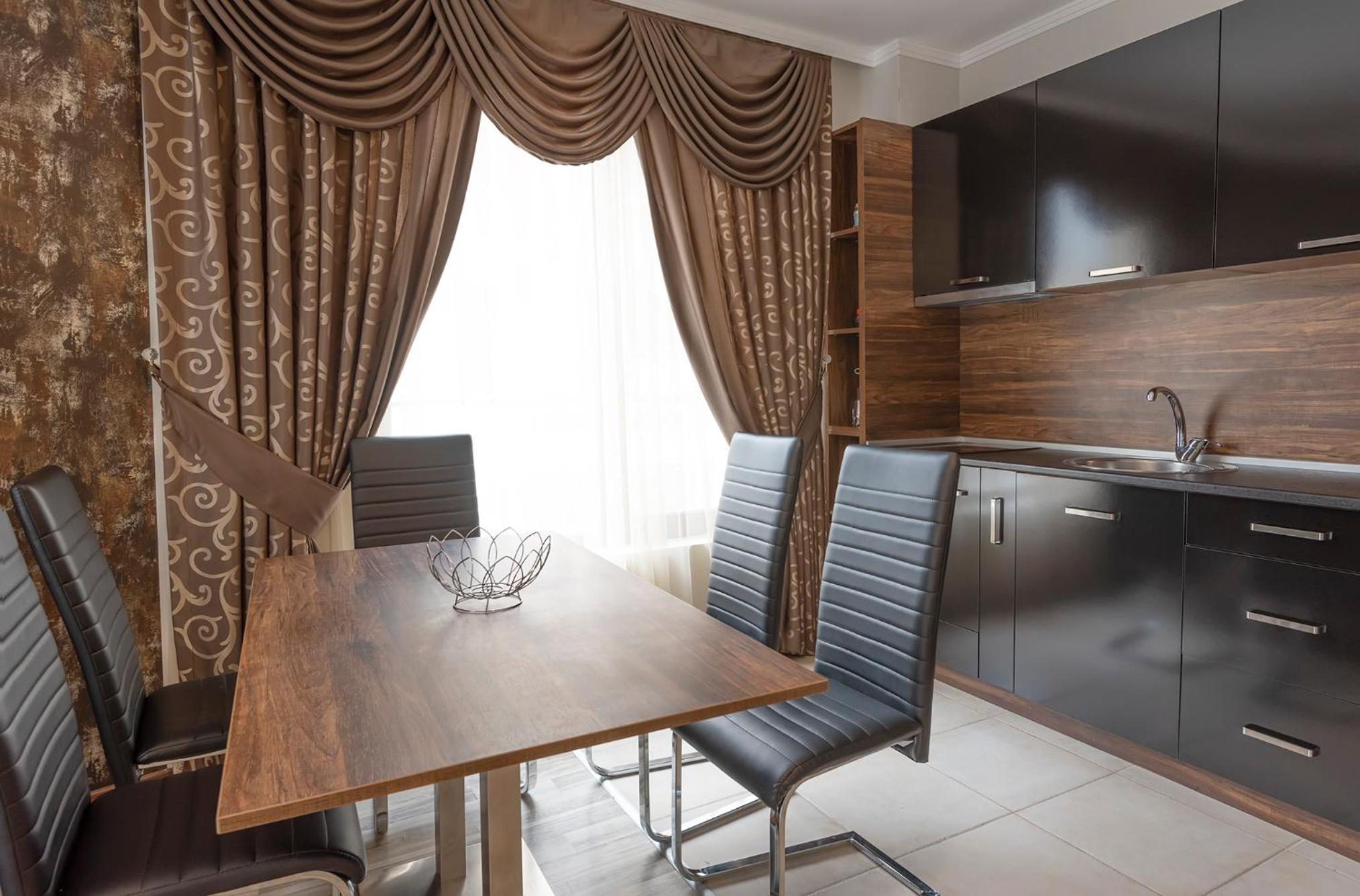 Green Paradise Deluxe Apartments