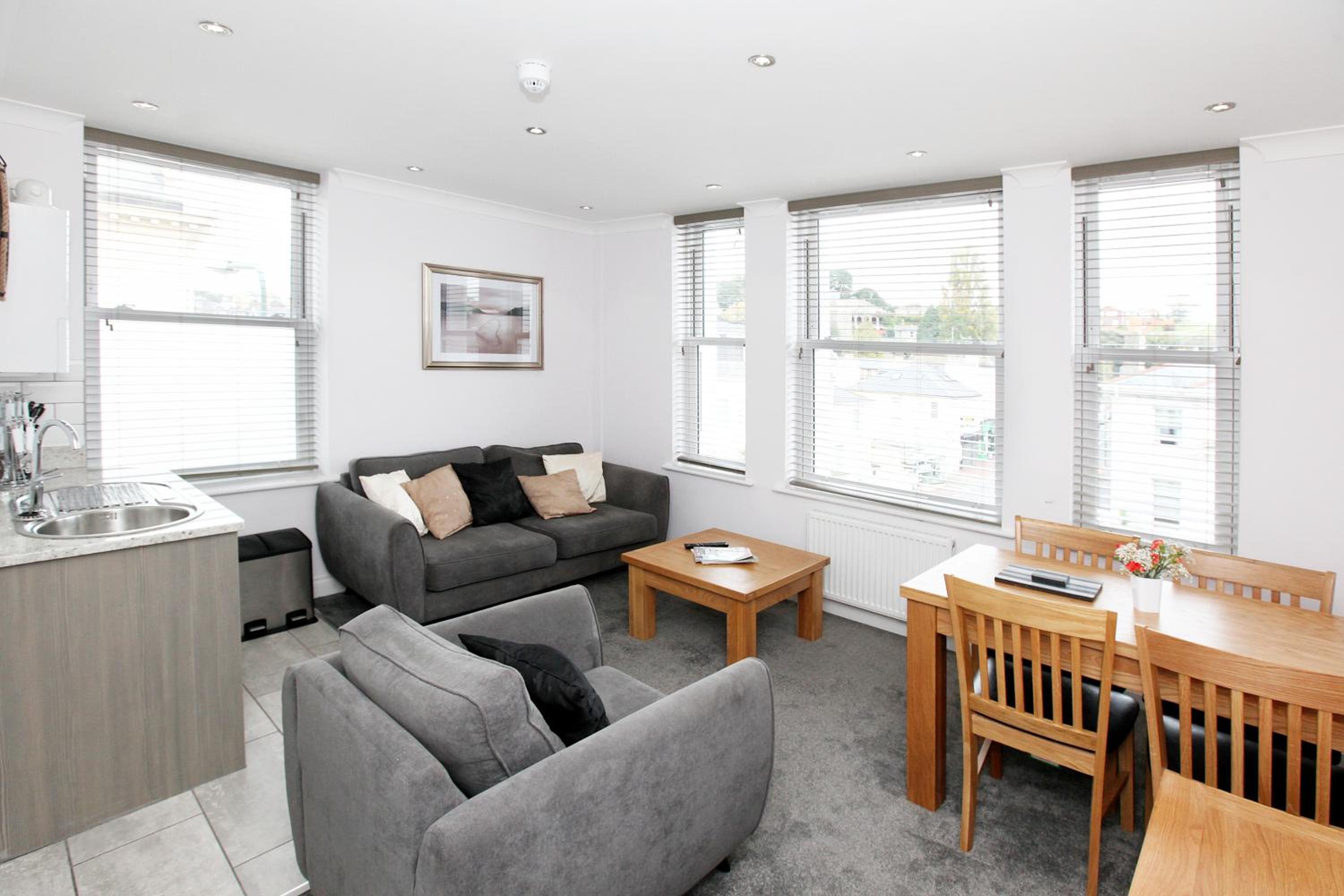 Austens Apartments