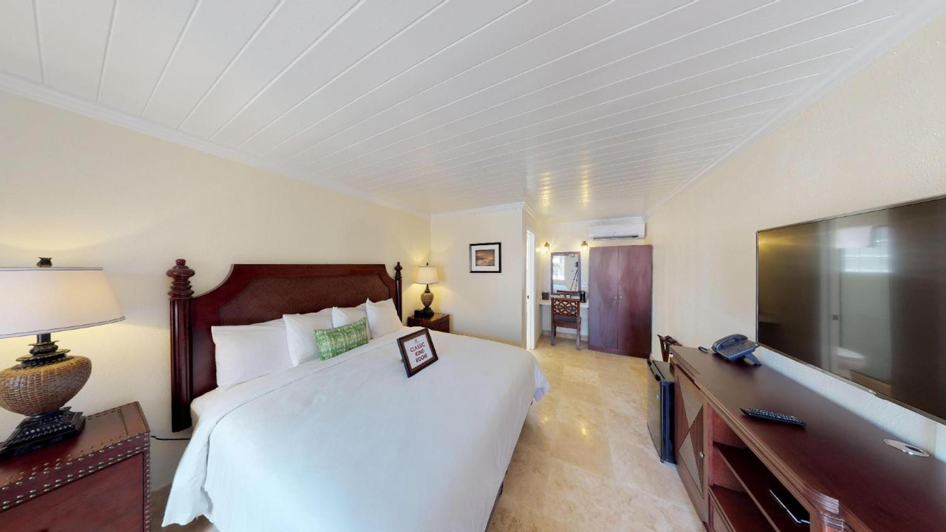 Company House Hotel - Property Image 3