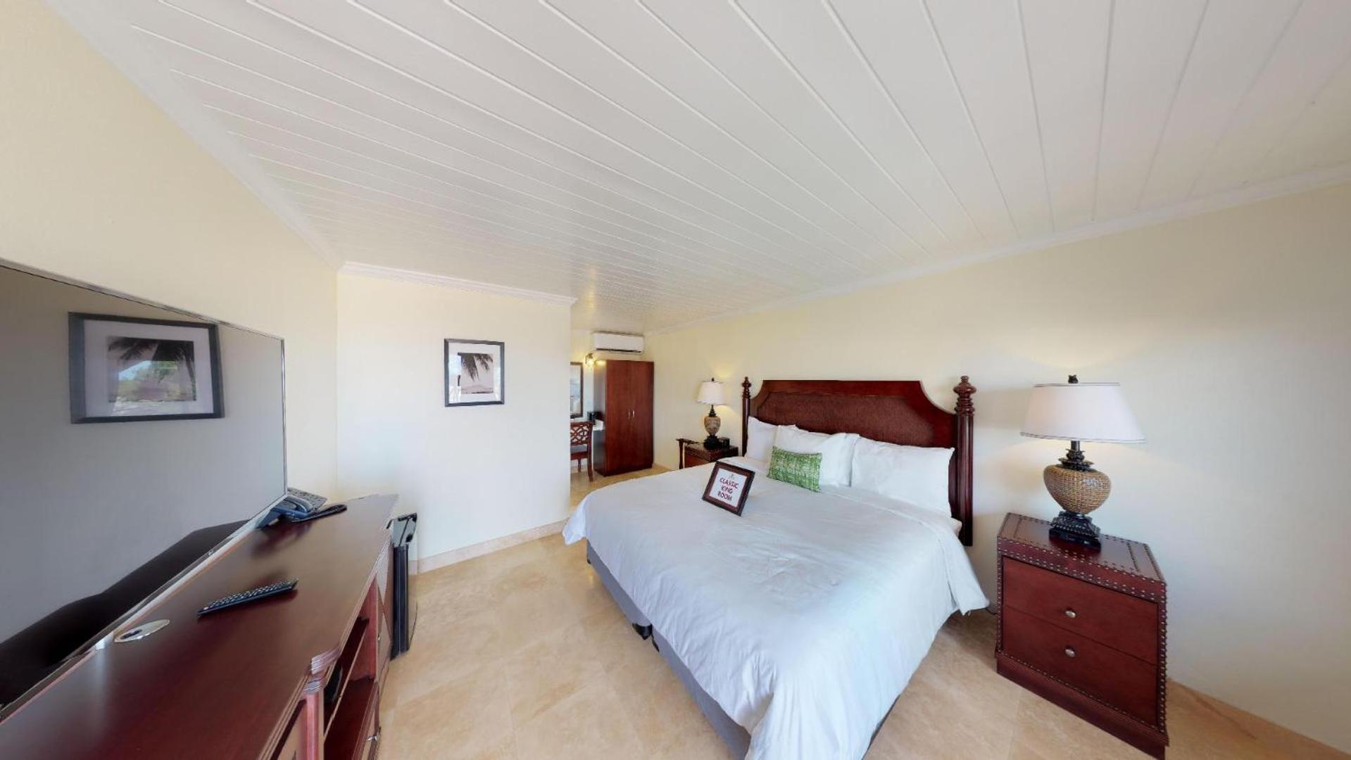 Company House Hotel - Property Image 4
