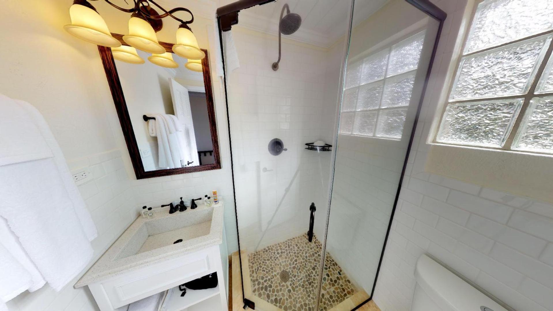 Company House Hotel - Property Image 7