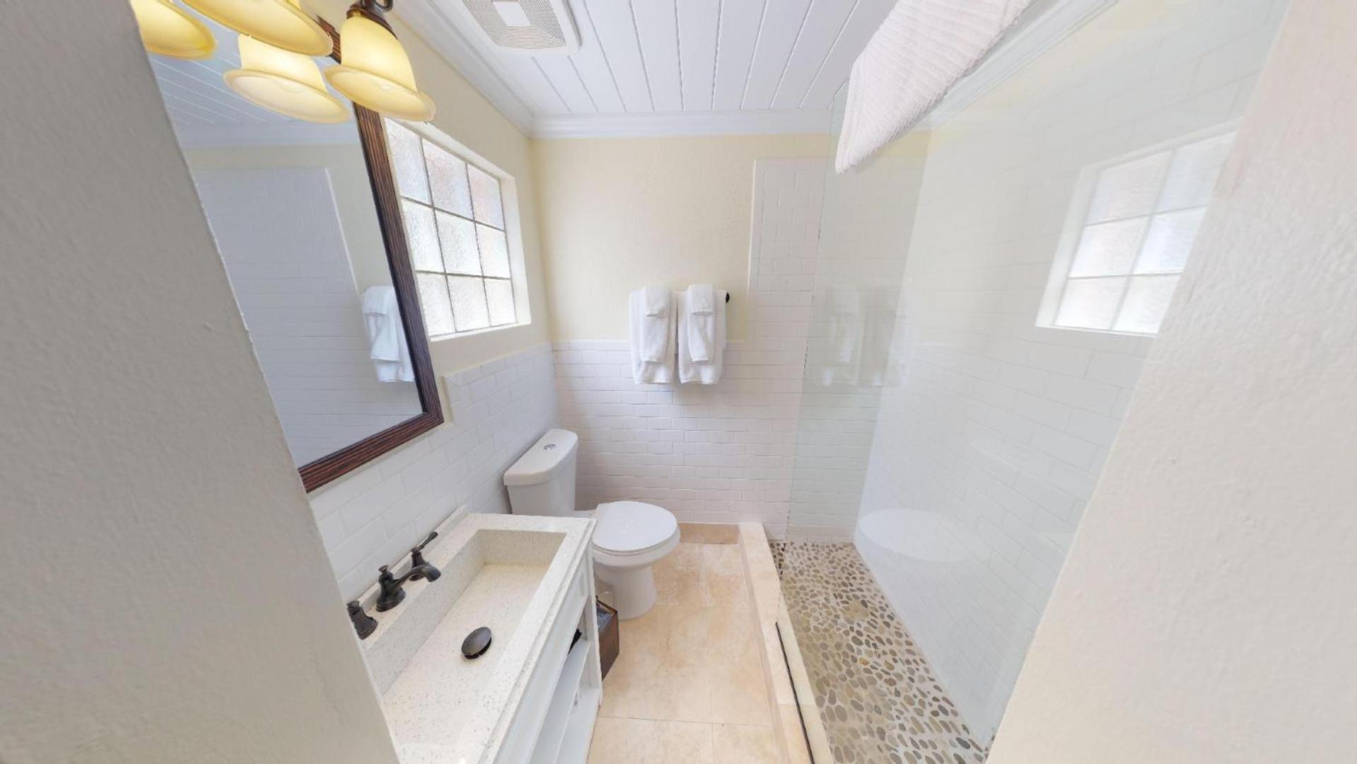 Company House Hotel - Property Image 11